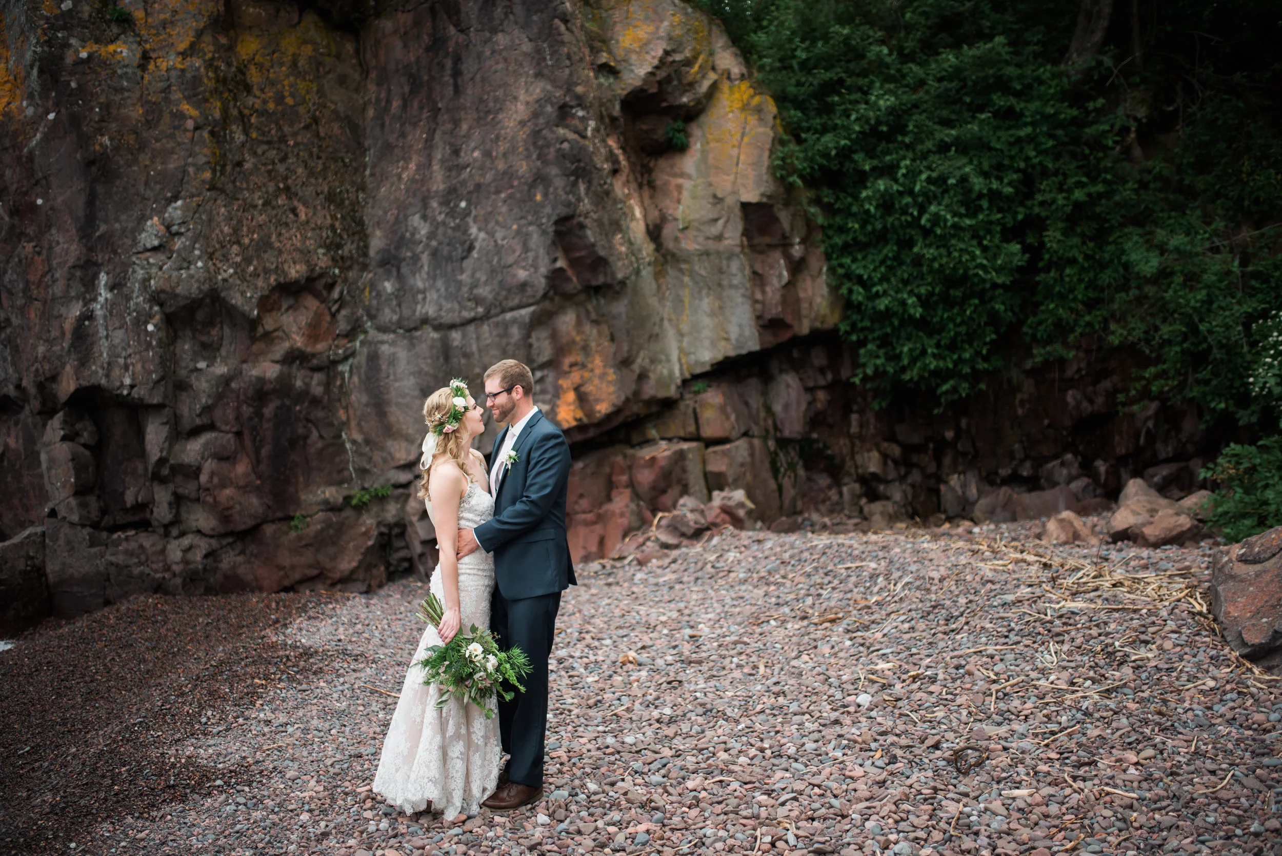 NorthShore_LutsenResort_Midwest_Summer_wedding_Thornton-447.jpg