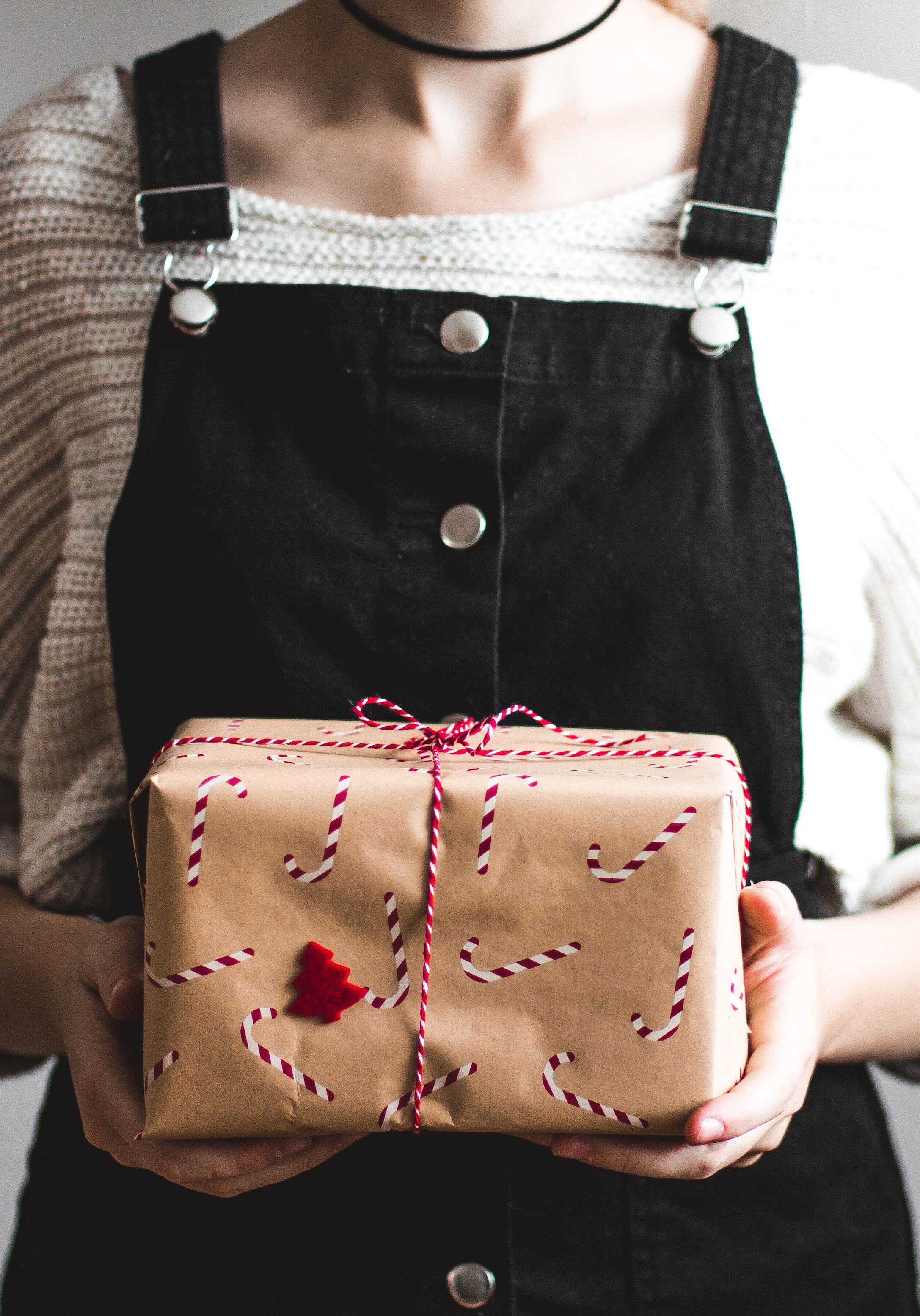 GET ON THE NICE LIST BY PREPPING YOUR BUSINESS IN ADVANCE, BABE.