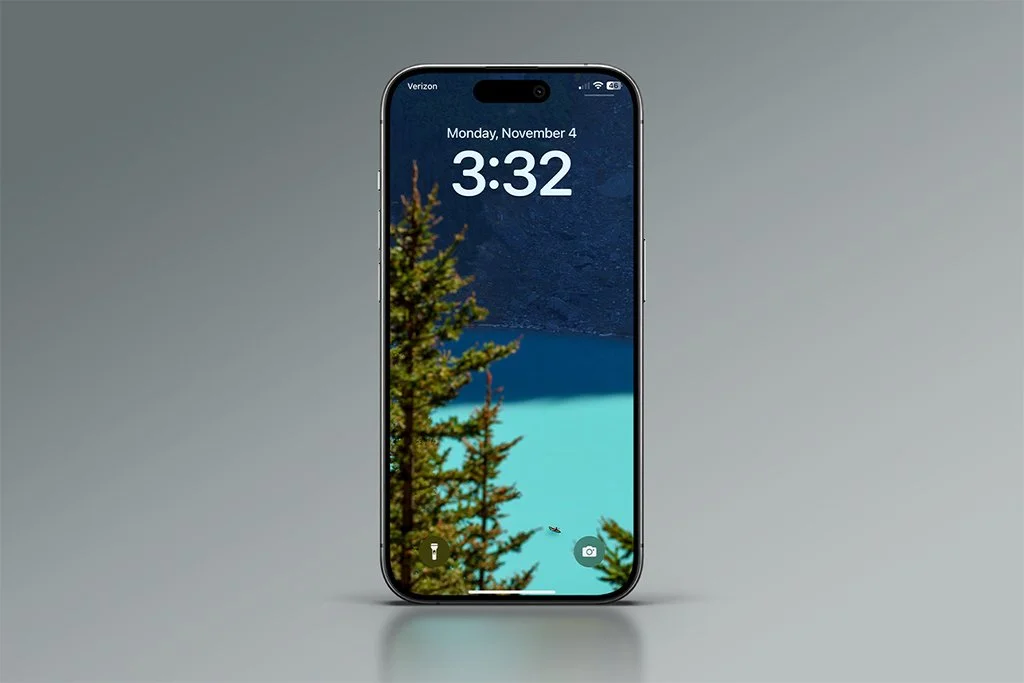 Kayak on Lake Louise Phone Lock Screen Digital Download