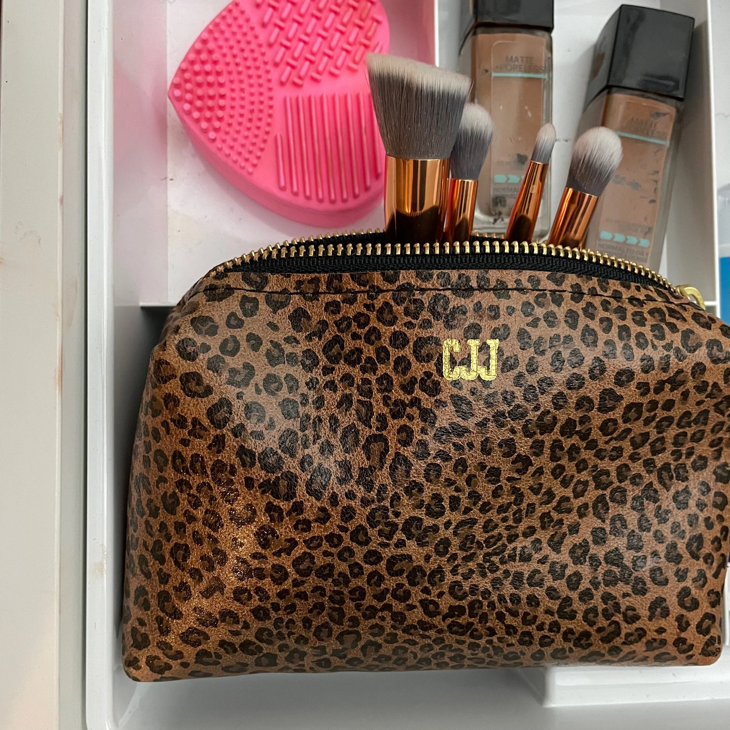 318B7666-6FAA-476C-A0A4-FF0D8039B556