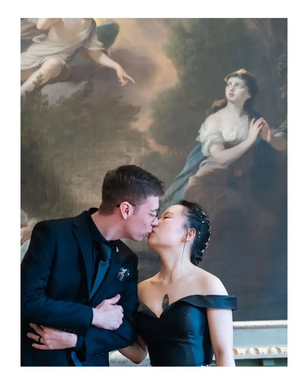 017-foundling-museum-bloomsbury-london-wedding-photographer.webp