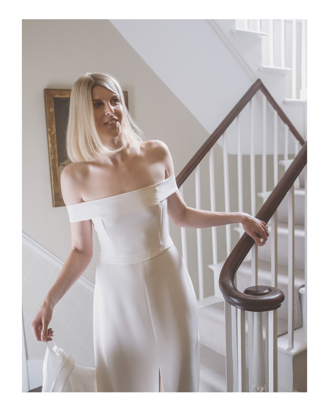 009-bridal-preparations-london-wedding-photographer.png