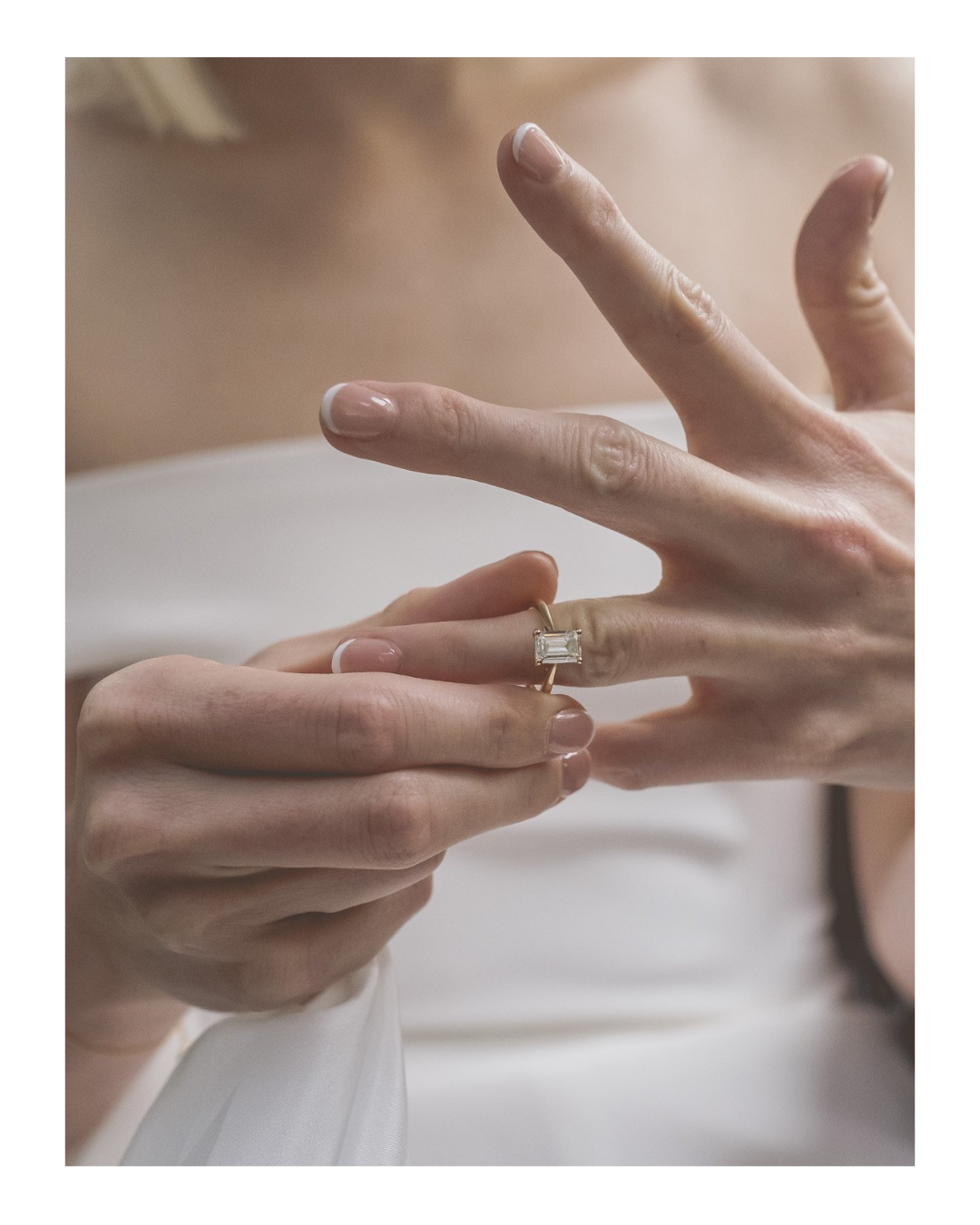 010-bridal-preparations-london-wedding-photographer.png