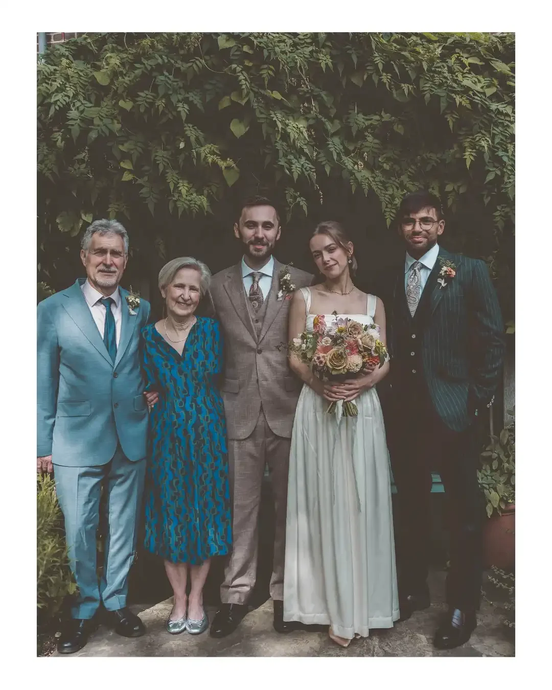 004-museum-of-the-home-hoxton-hackney-east-london-wedding-photographer.webp