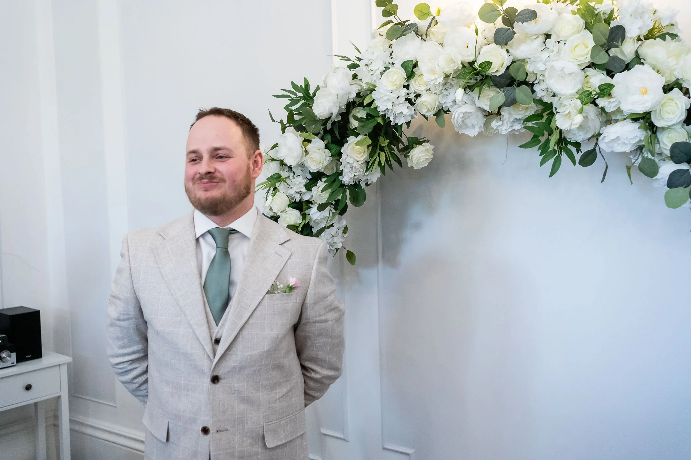 041-enfield-register-office-ridings-theobalds-estate-cheshunt-wedding-photographer.jpg