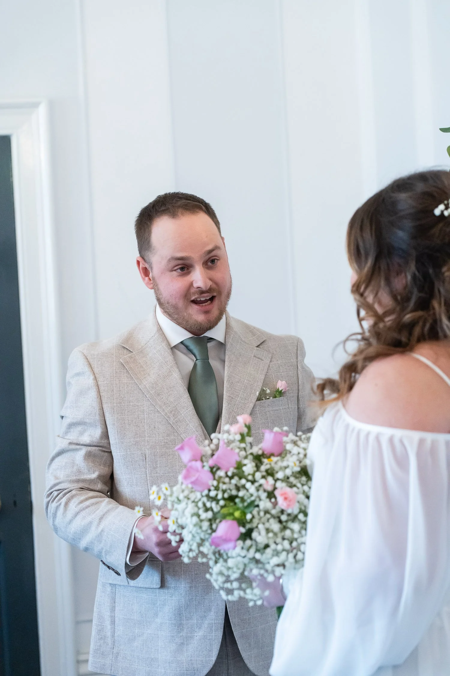 059-enfield-register-office-ridings-theobalds-estate-cheshunt-wedding-photographer.jpg