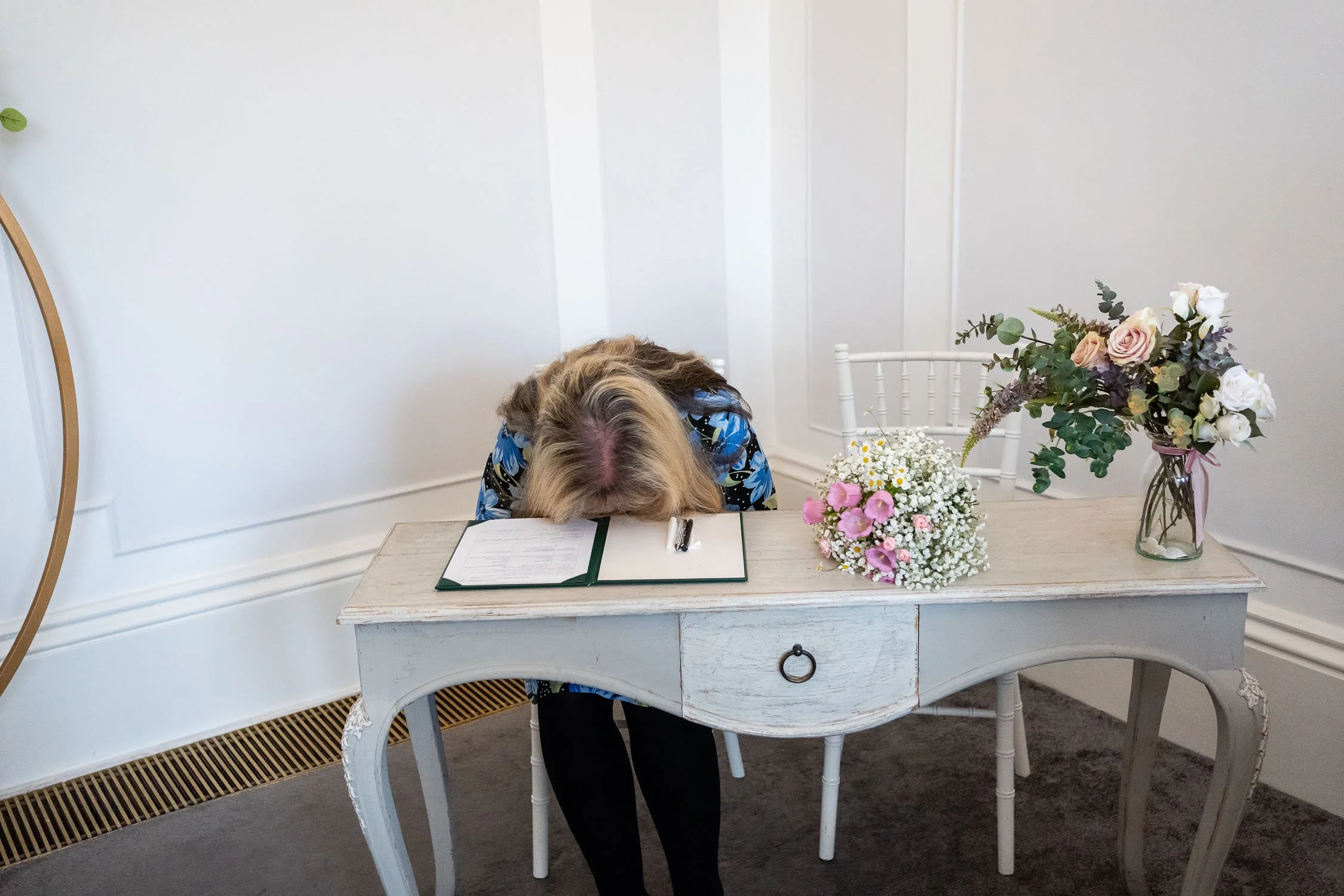 078-enfield-register-office-ridings-theobalds-estate-cheshunt-wedding-photographer.jpg