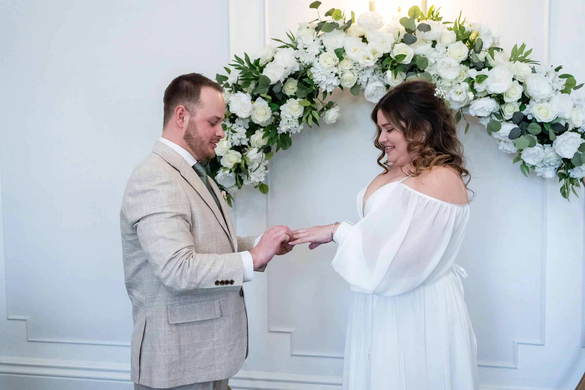 081-enfield-register-office-ridings-theobalds-estate-cheshunt-wedding-photographer.jpg
