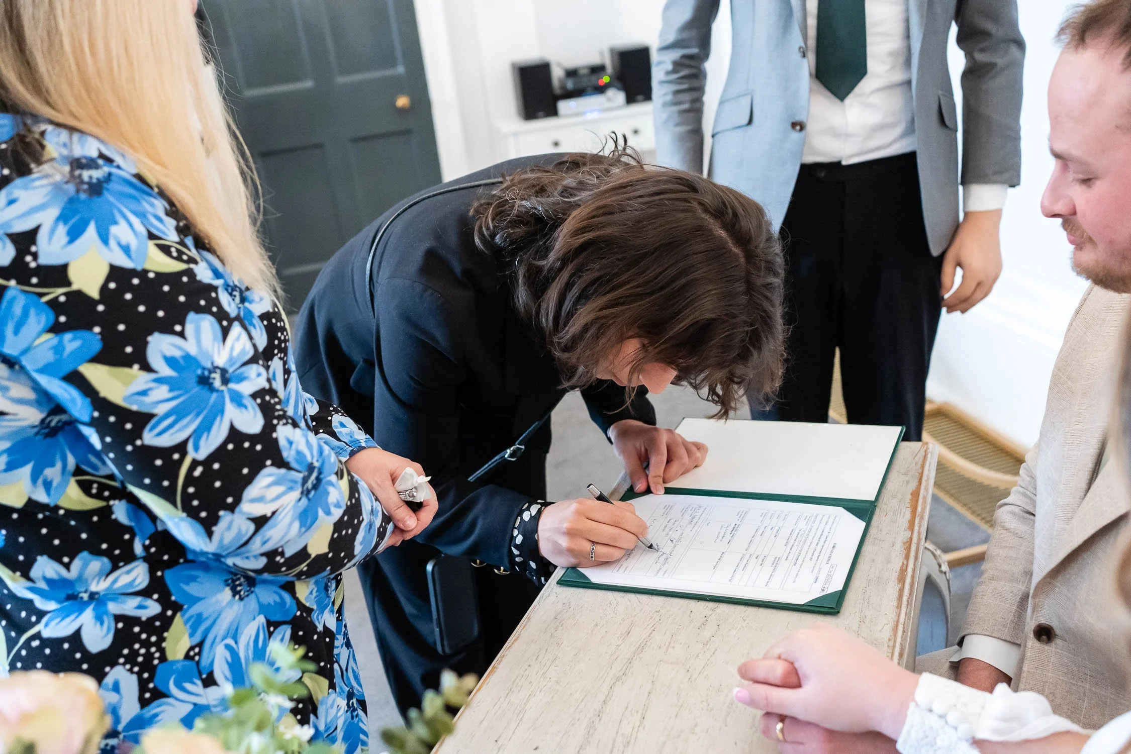 095-enfield-register-office-ridings-theobalds-estate-cheshunt-wedding-photographer.jpg