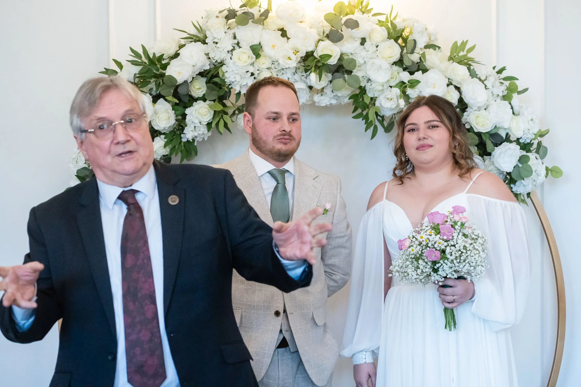 097-enfield-register-office-ridings-theobalds-estate-cheshunt-wedding-photographer.jpg
