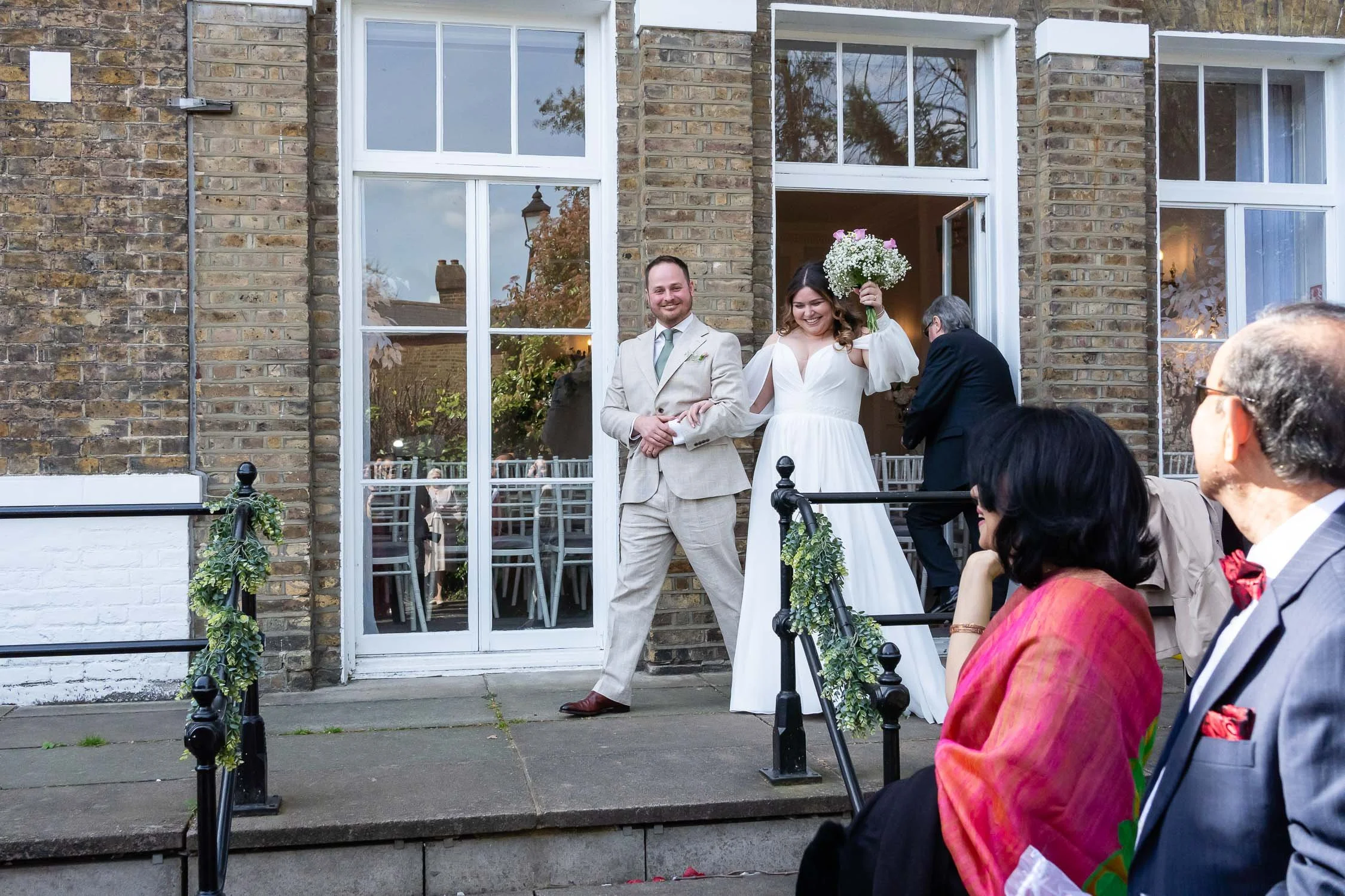 098-enfield-register-office-ridings-theobalds-estate-cheshunt-wedding-photographer.jpg