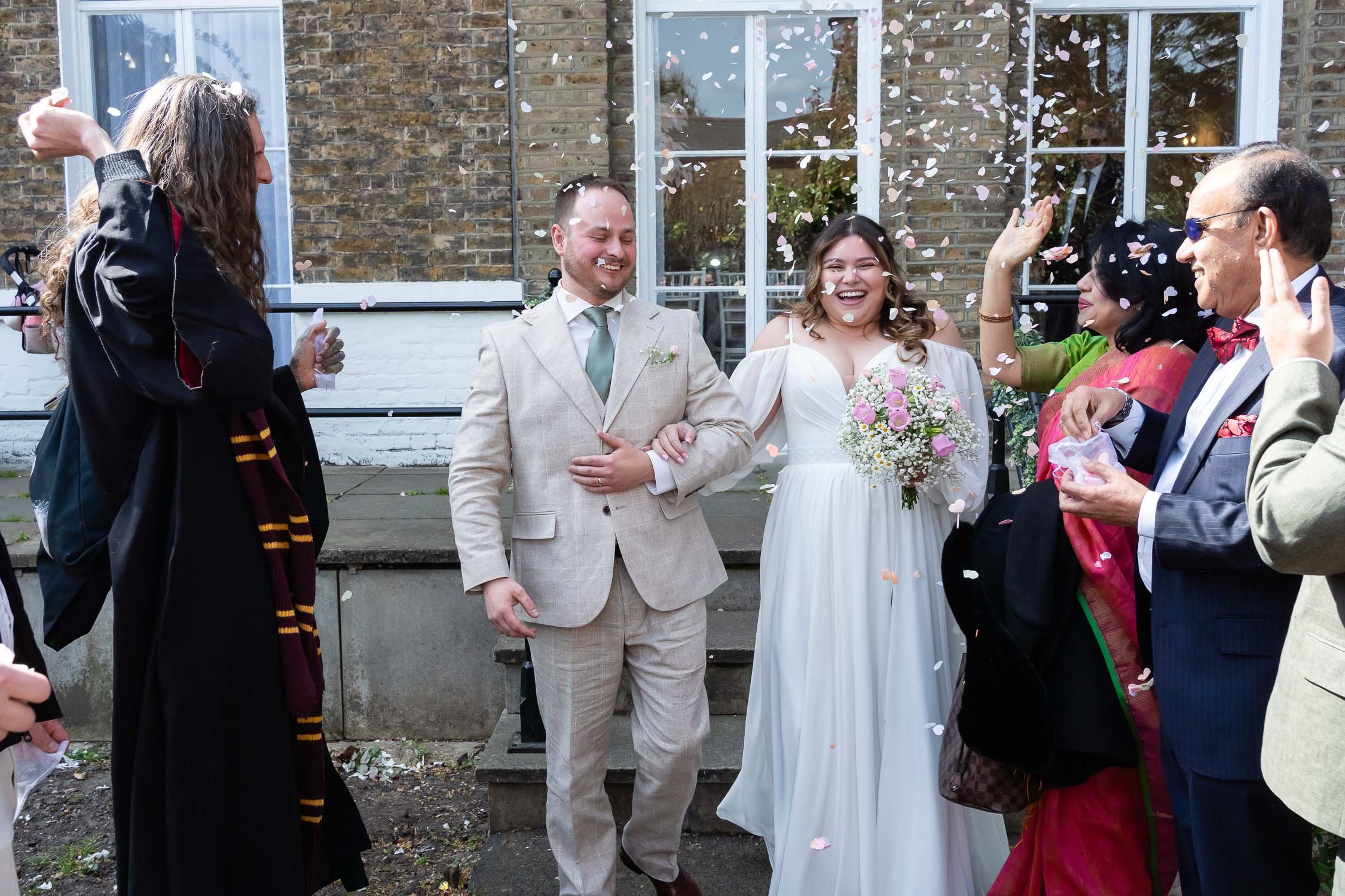 099-enfield-register-office-ridings-theobalds-estate-cheshunt-wedding-photographer.jpg