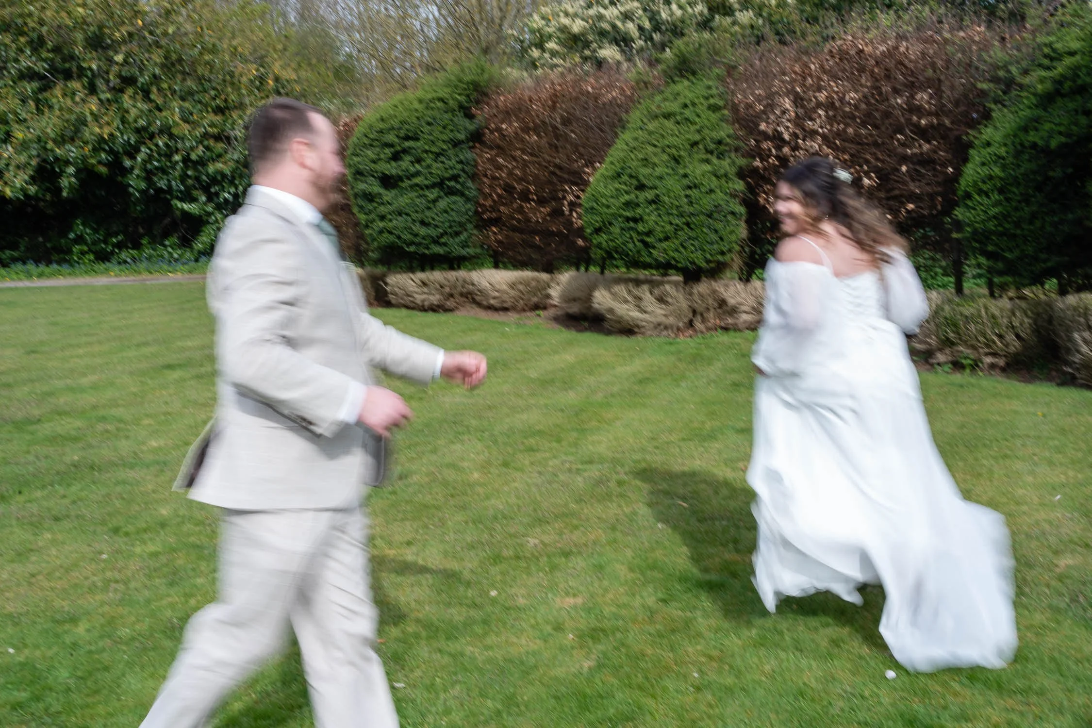 142-enfield-register-office-ridings-theobalds-estate-cheshunt-wedding-photographer.jpg