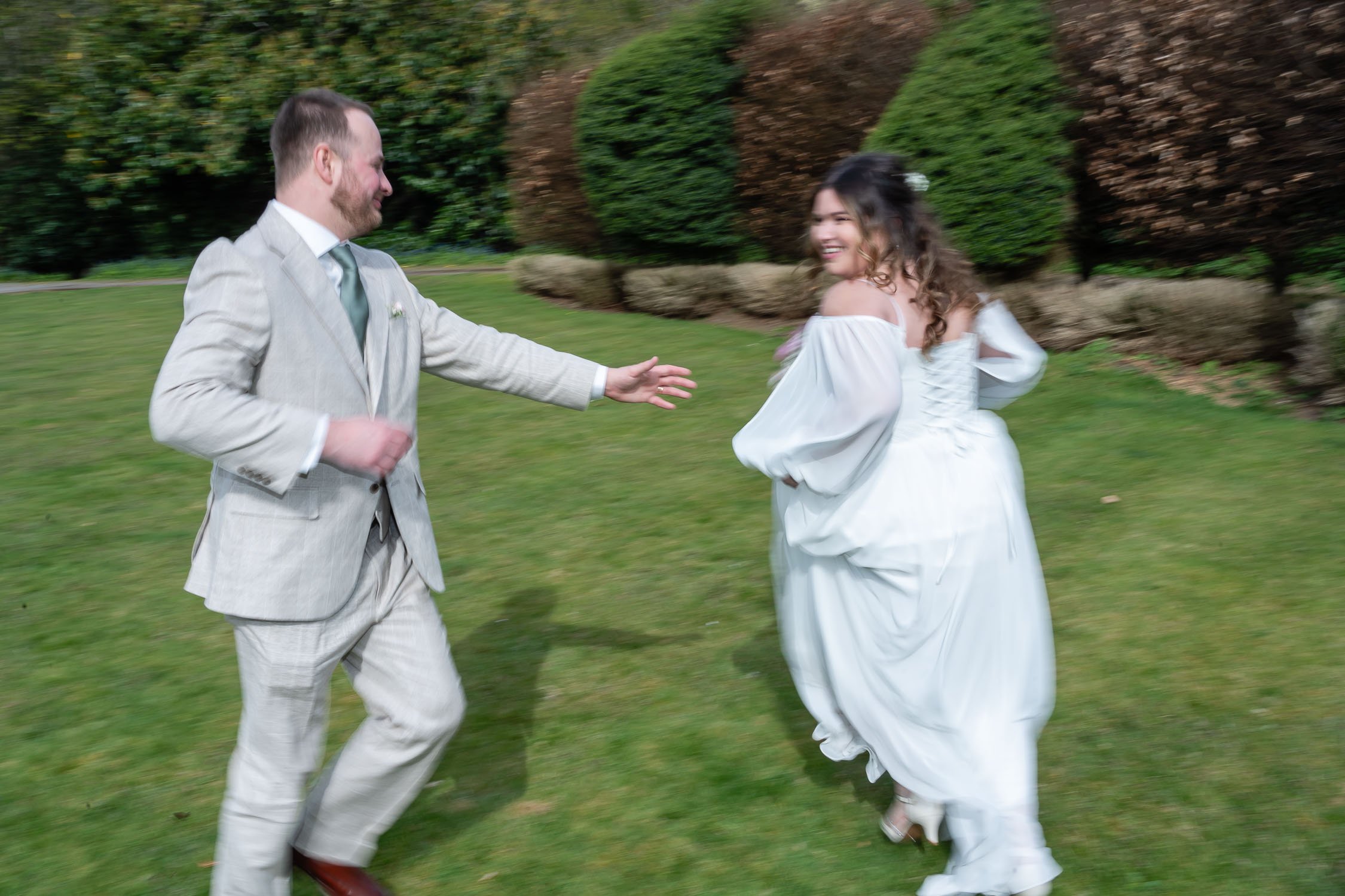 145-enfield-register-office-ridings-theobalds-estate-cheshunt-wedding-photographer.jpg