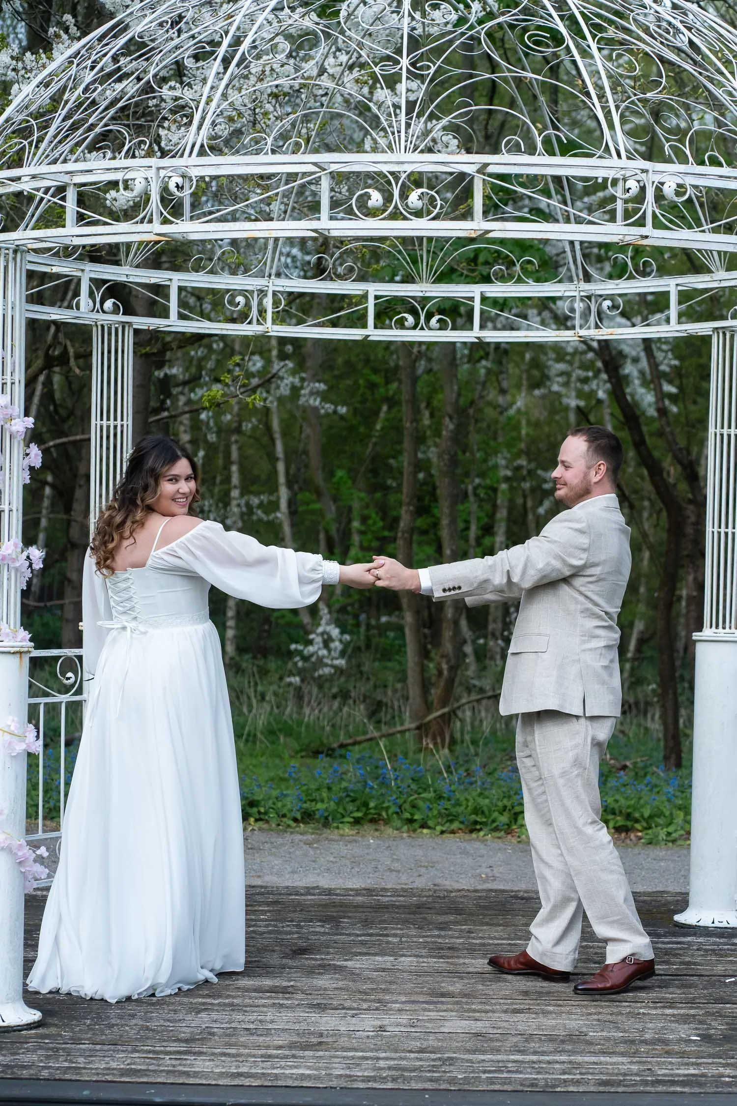 162-enfield-register-office-ridings-theobalds-estate-cheshunt-wedding-photographer.jpg