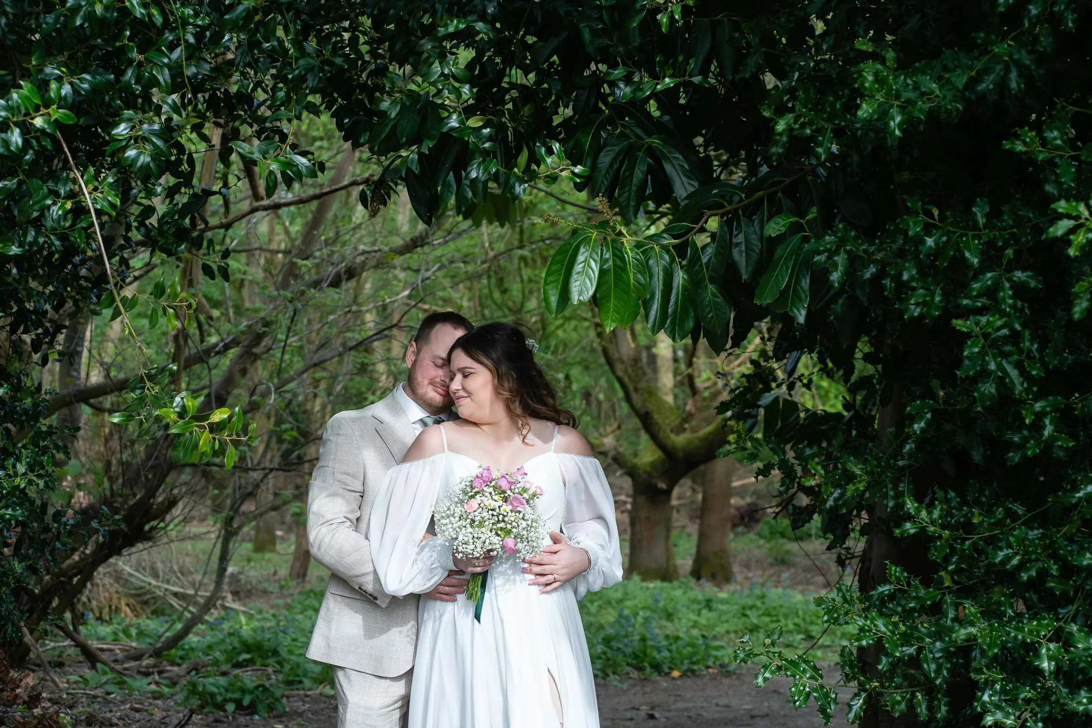 181-enfield-register-office-ridings-theobalds-estate-cheshunt-wedding-photographer.jpg