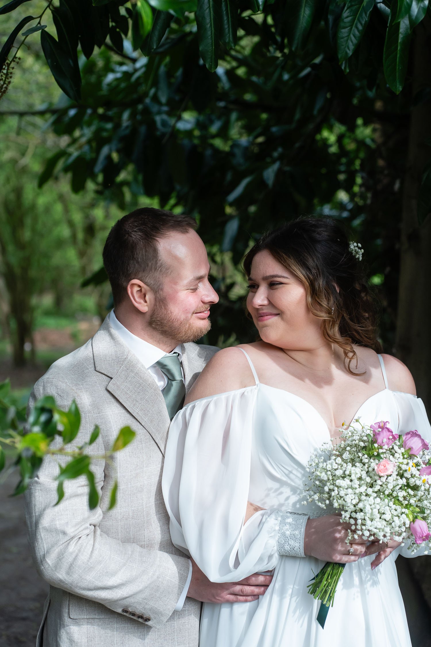 188-enfield-register-office-ridings-theobalds-estate-cheshunt-wedding-photographer.jpg