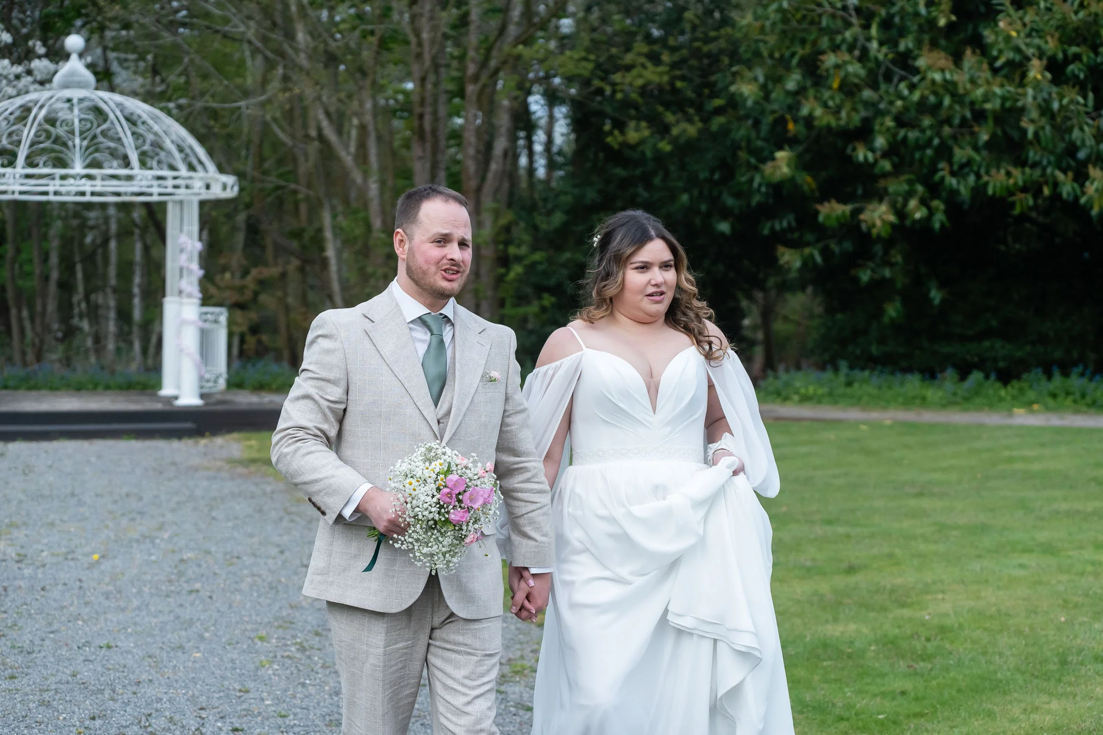 190-enfield-register-office-ridings-theobalds-estate-cheshunt-wedding-photographer.jpg