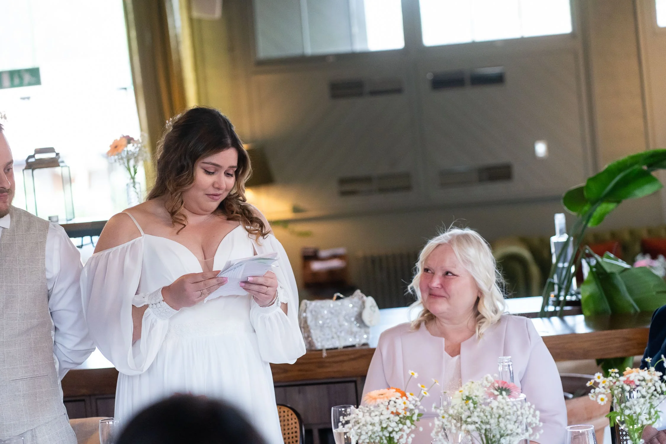 262-enfield-register-office-ridings-theobalds-estate-cheshunt-wedding-photographer.jpg