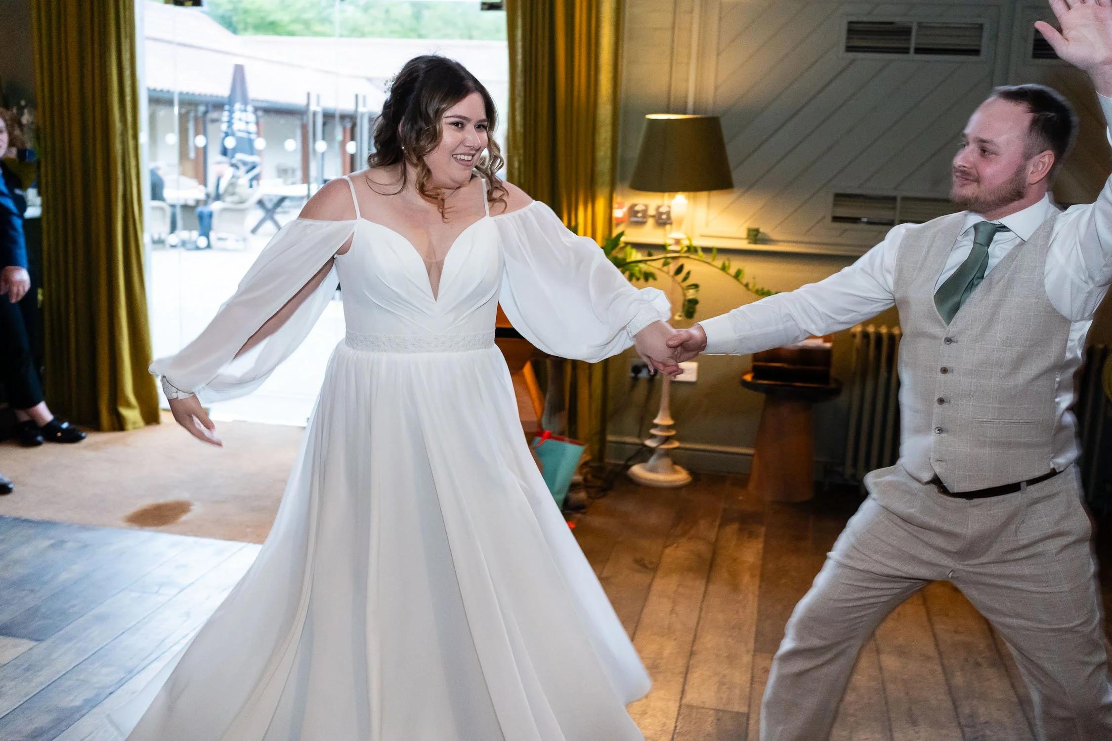 357-enfield-register-office-ridings-theobalds-estate-cheshunt-wedding-photographer.jpg