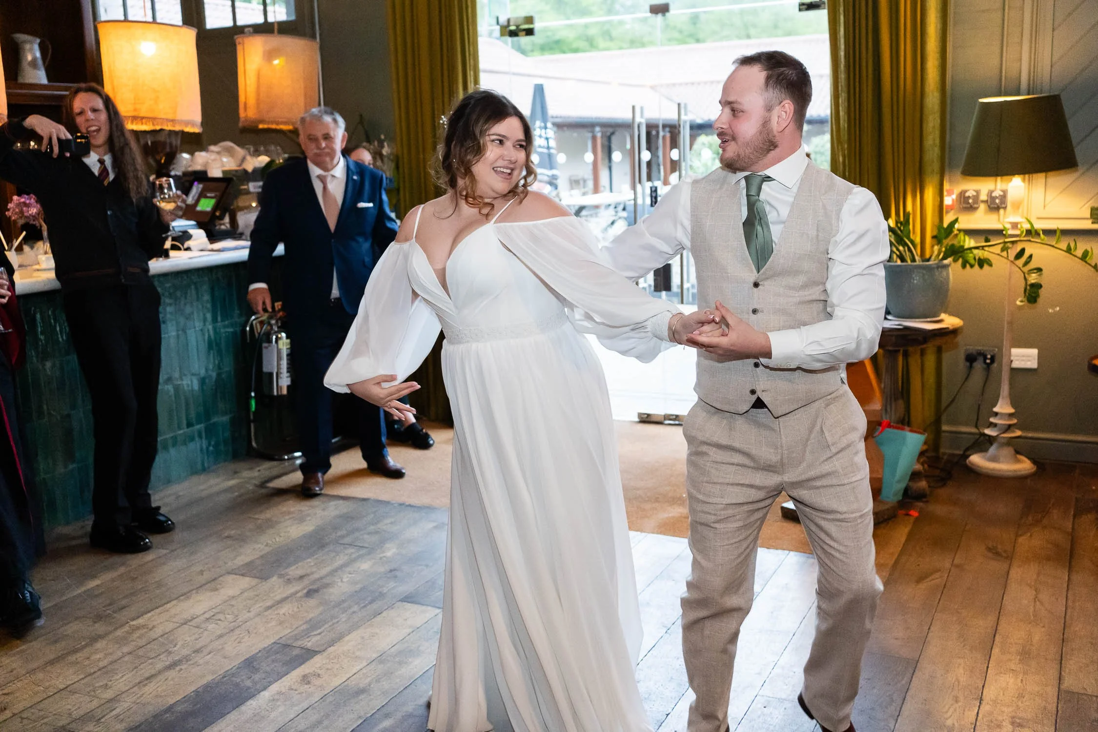 363-enfield-register-office-ridings-theobalds-estate-cheshunt-wedding-photographer.jpg