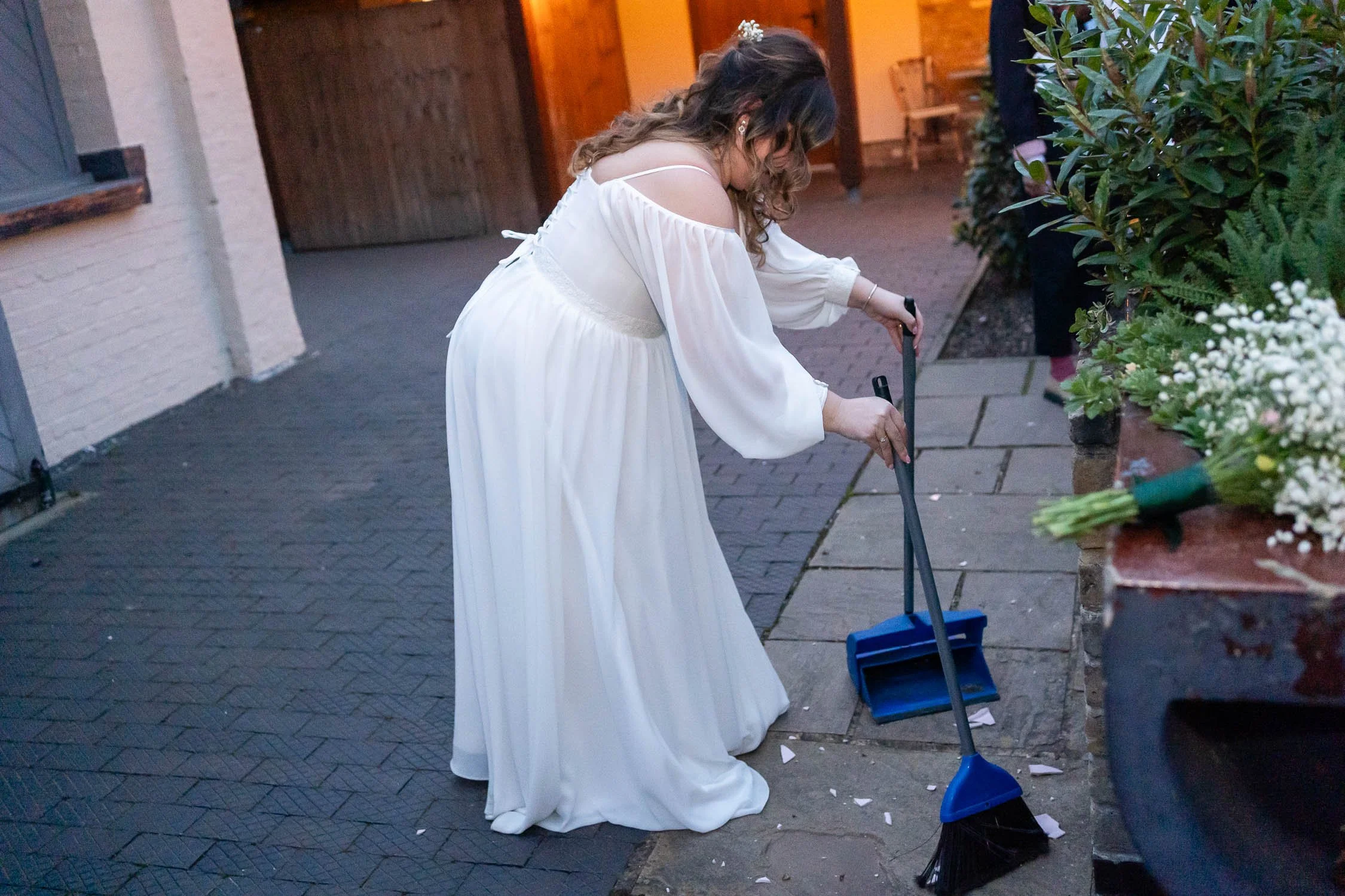 402-enfield-register-office-ridings-theobalds-estate-cheshunt-wedding-photographer.jpg