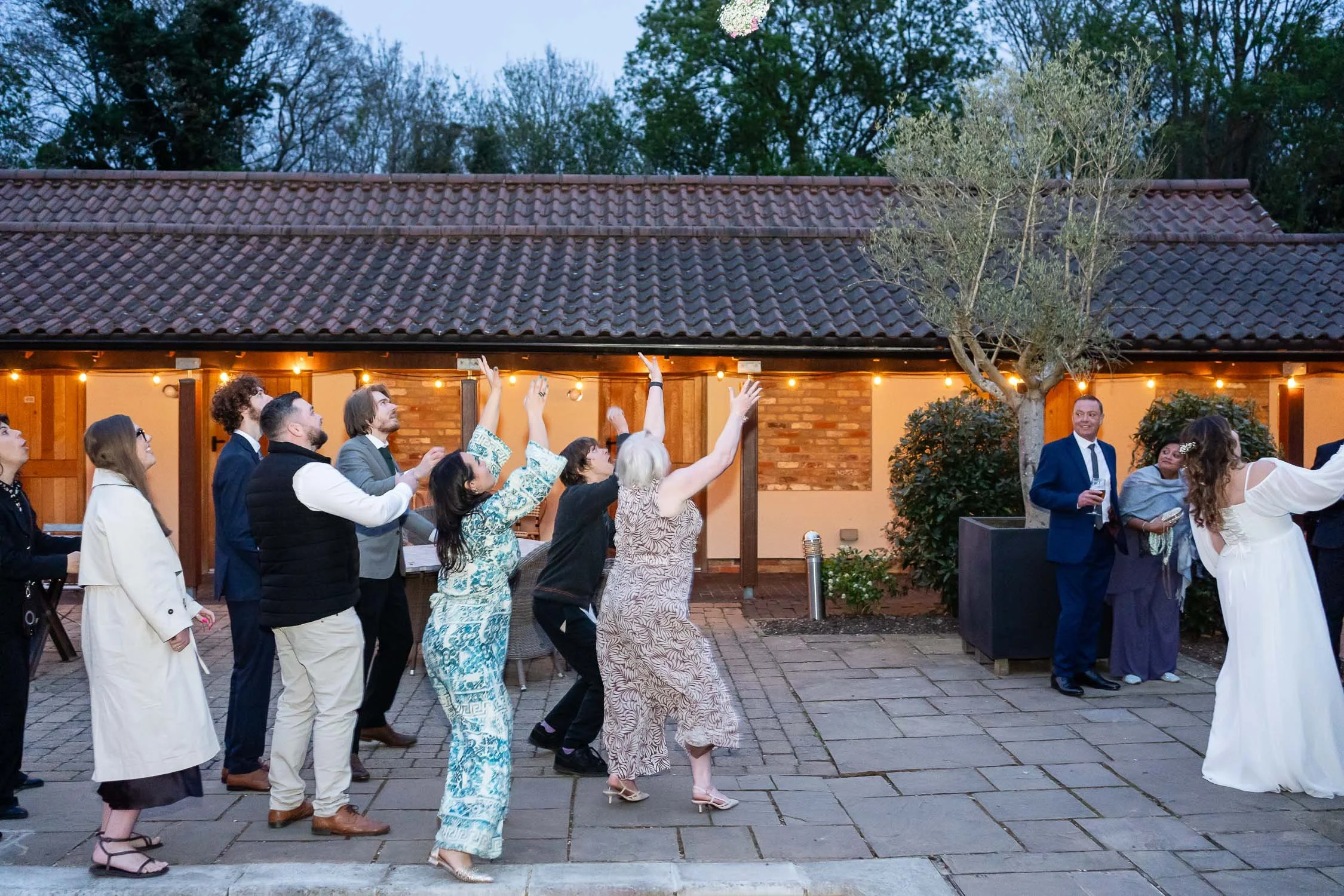 406-enfield-register-office-ridings-theobalds-estate-cheshunt-wedding-photographer.jpg