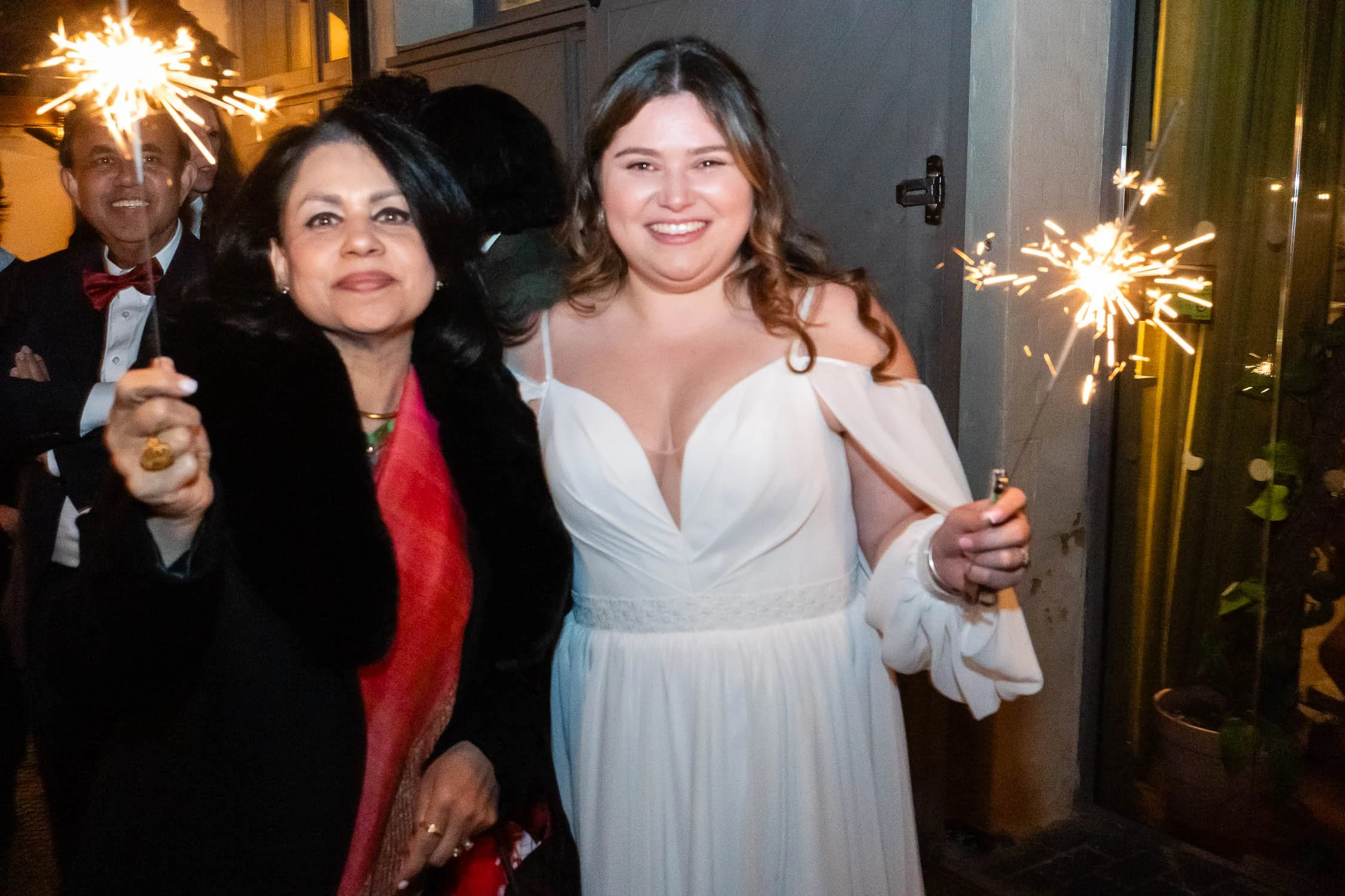 439-enfield-register-office-ridings-theobalds-estate-cheshunt-wedding-photographer.jpg