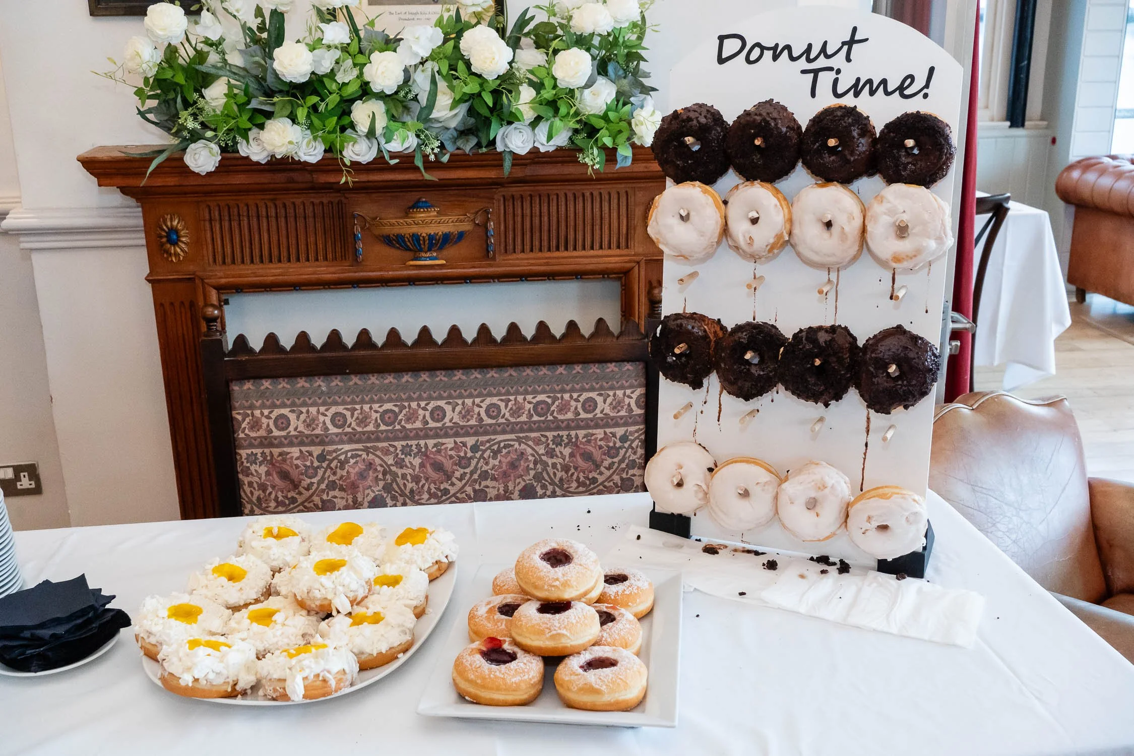 359-thames-rowing-club-putney-embankment-london-wedding-photographer.jpg
