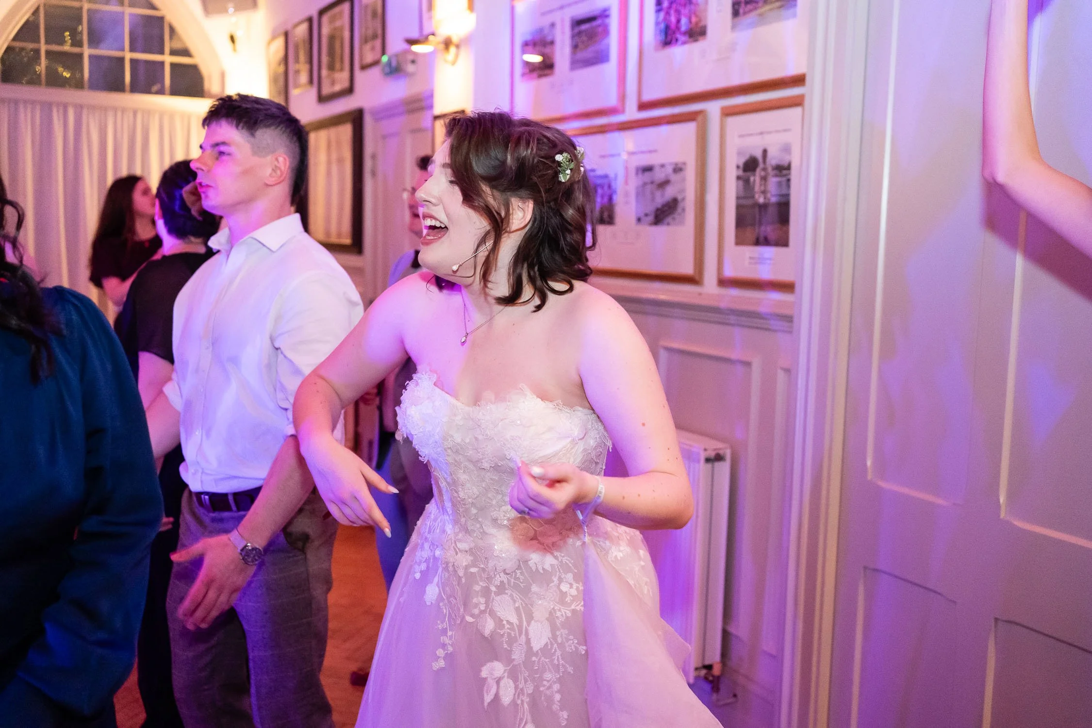 451-thames-rowing-club-putney-embankment-london-wedding-photographer.jpg