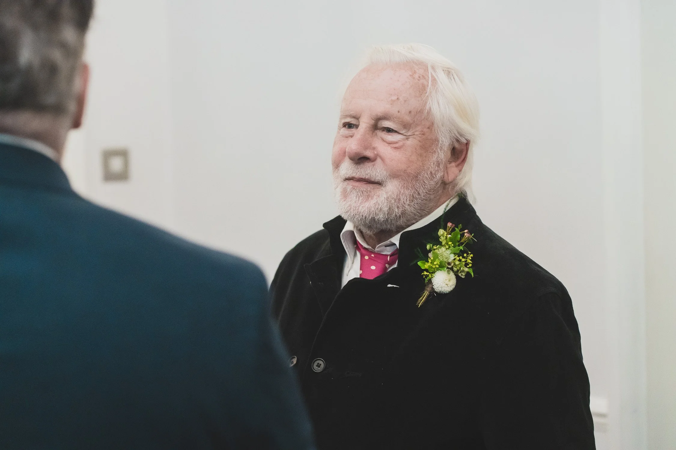 026-southwark-register-office-cutty-sark-pub-greenwich-wedding-photographer-london.jpg