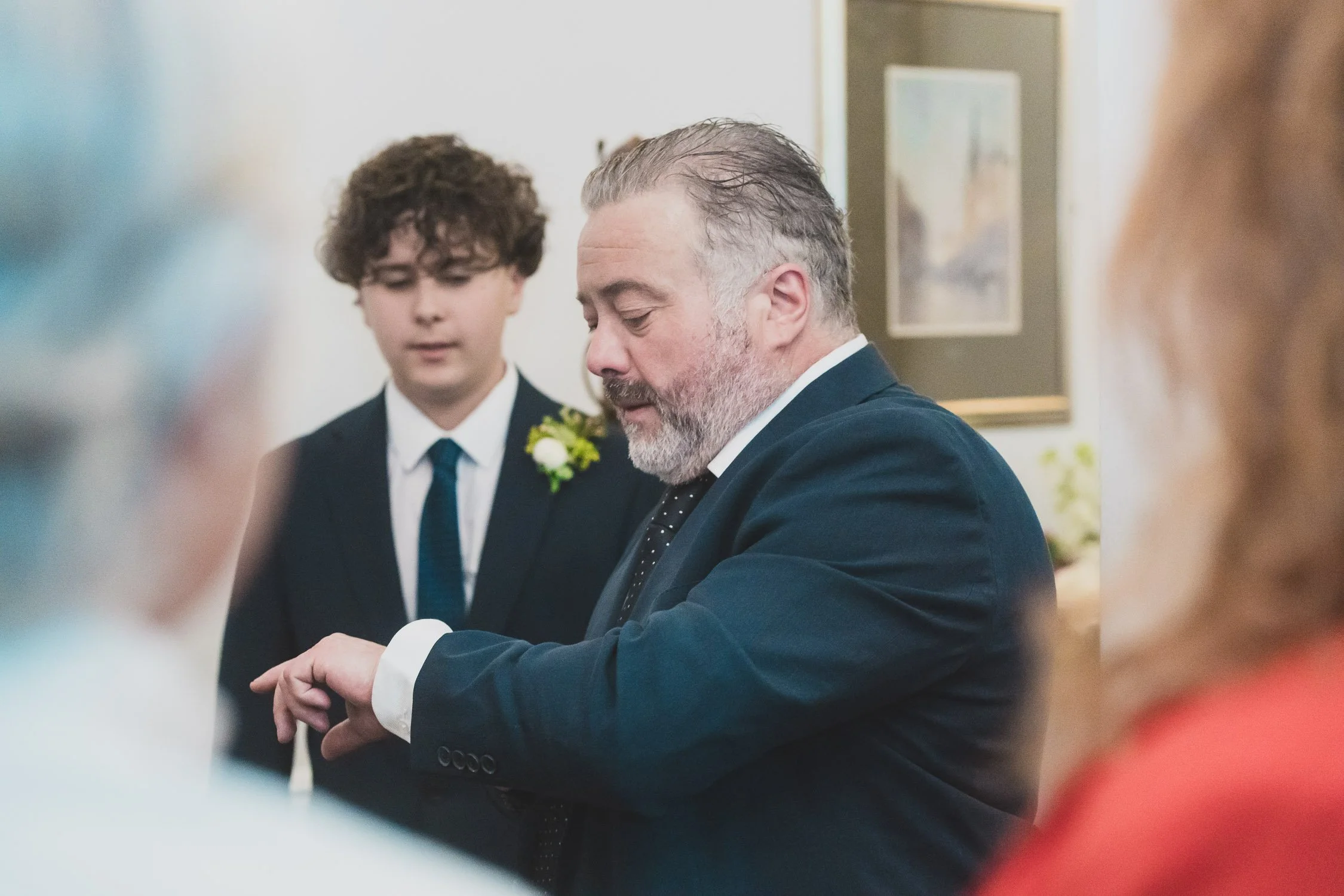047-southwark-register-office-cutty-sark-pub-greenwich-wedding-photographer-london.jpg