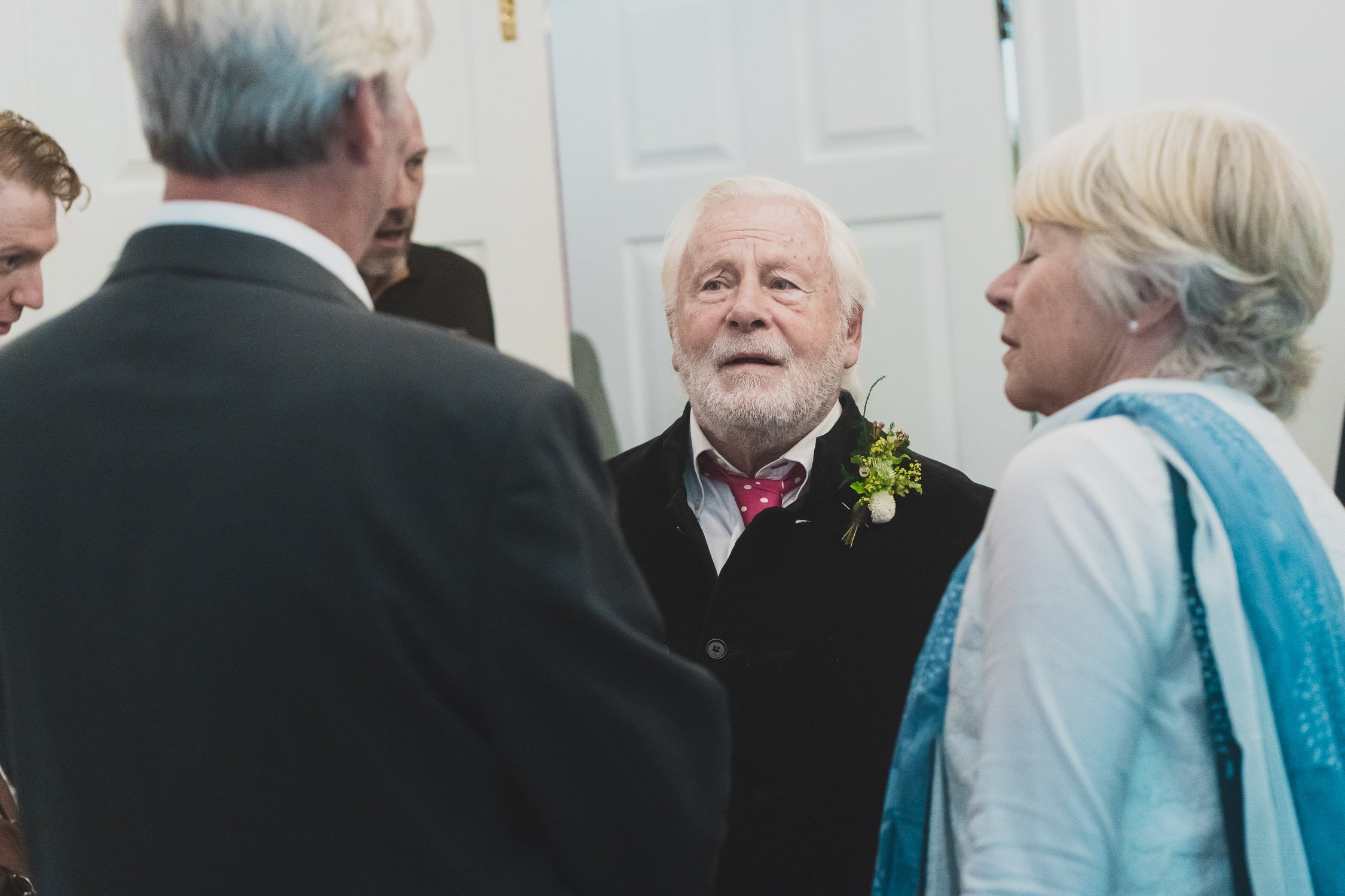 049-southwark-register-office-cutty-sark-pub-greenwich-wedding-photographer-london.jpg