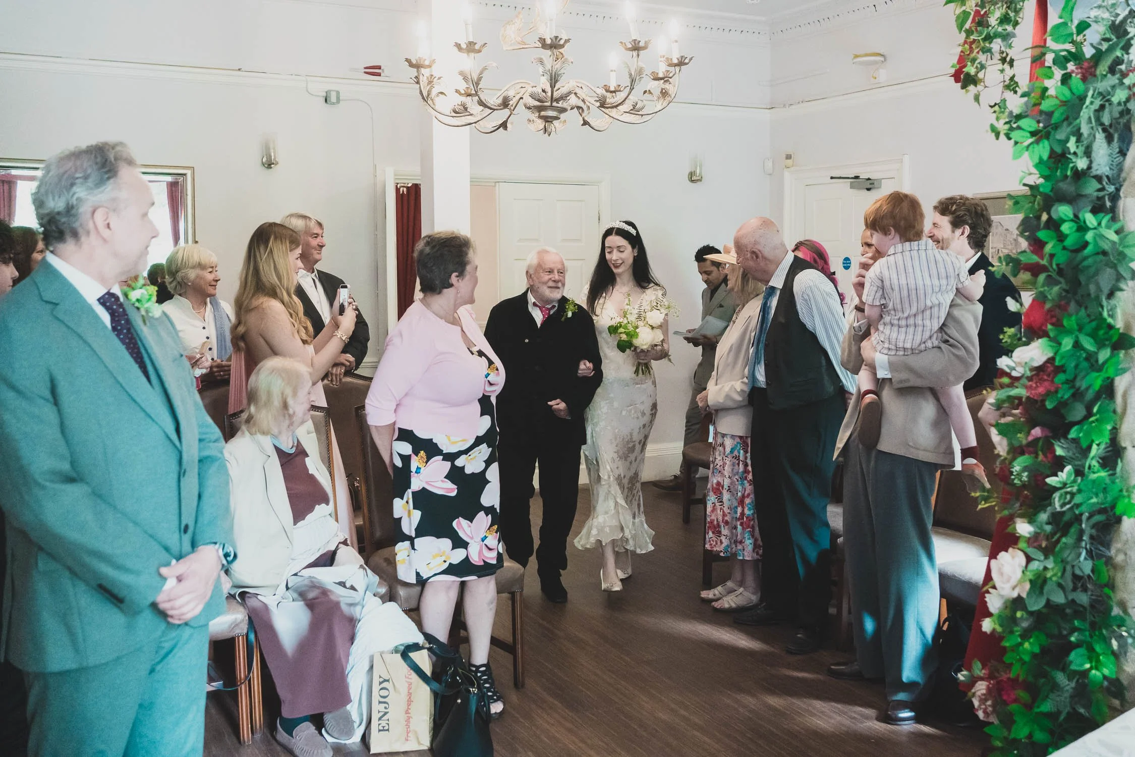 054-southwark-register-office-cutty-sark-pub-greenwich-wedding-photographer-london.jpg