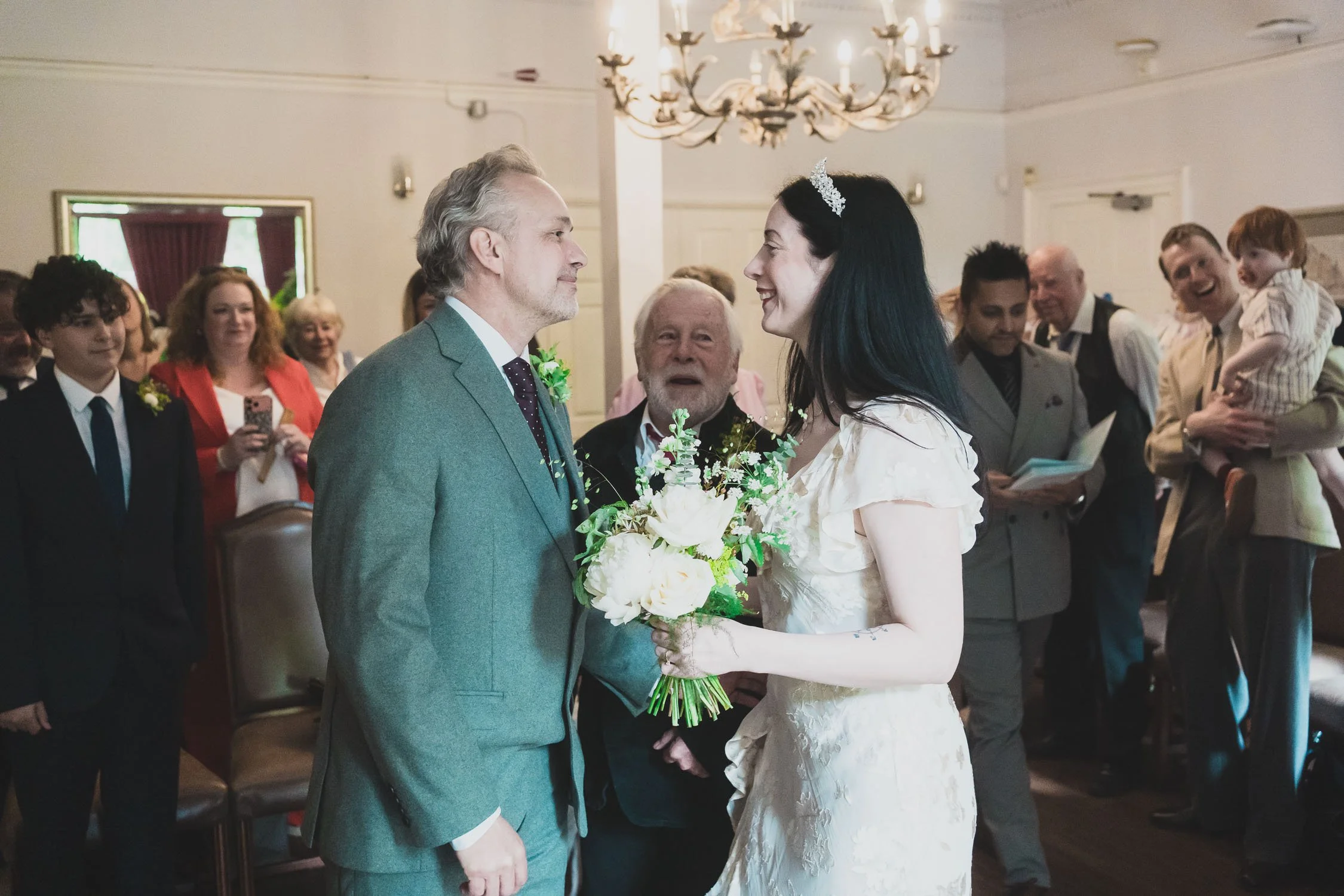 059-southwark-register-office-cutty-sark-pub-greenwich-wedding-photographer-london.jpg