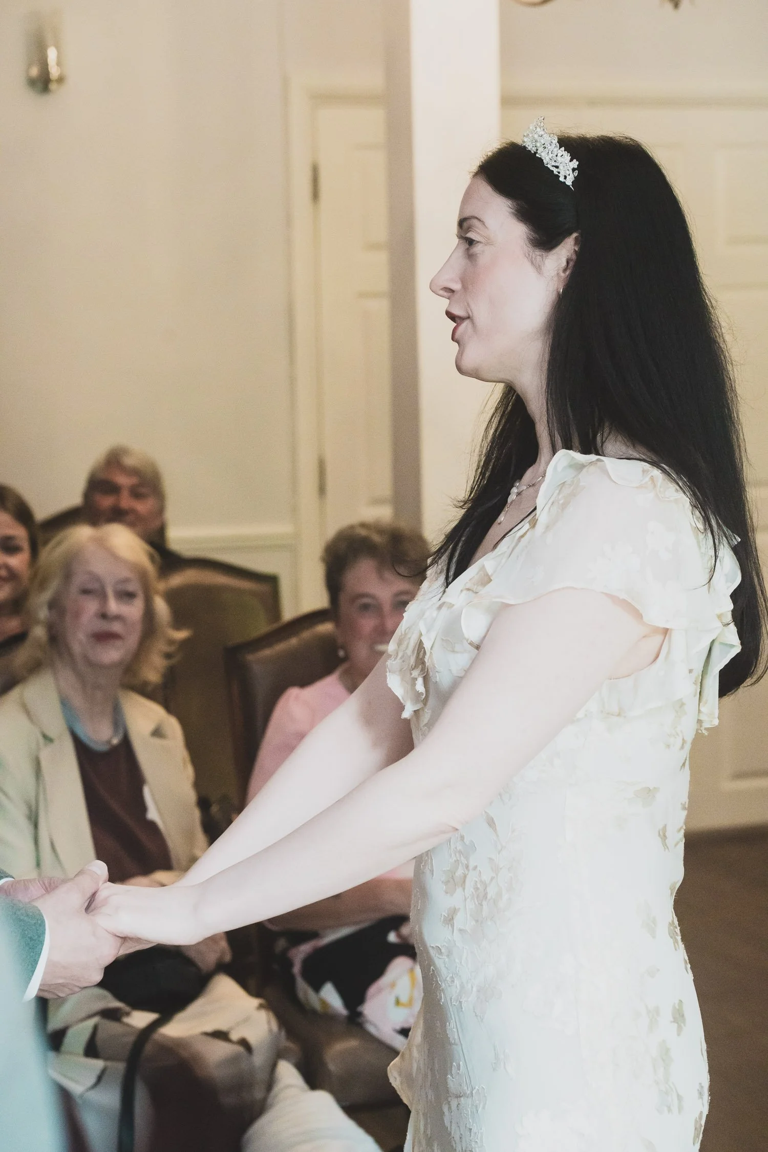 076-southwark-register-office-cutty-sark-pub-greenwich-wedding-photographer-london.jpg