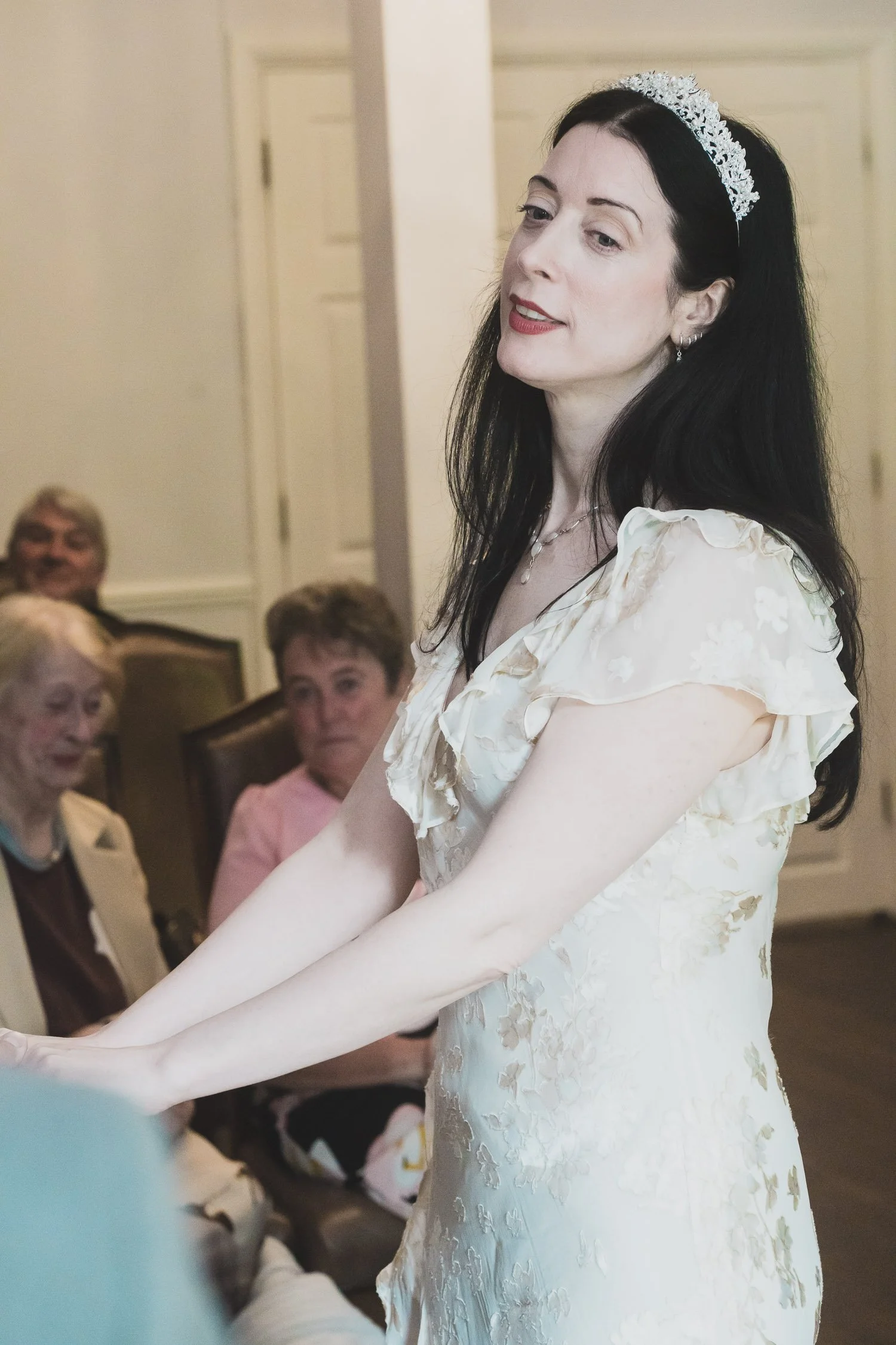 078-southwark-register-office-cutty-sark-pub-greenwich-wedding-photographer-london.jpg