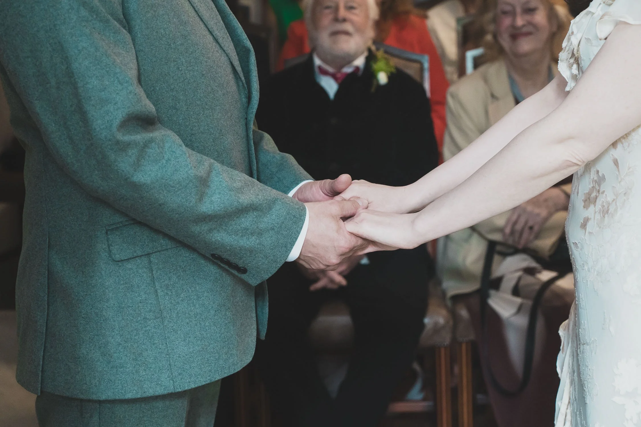 079-southwark-register-office-cutty-sark-pub-greenwich-wedding-photographer-london.jpg