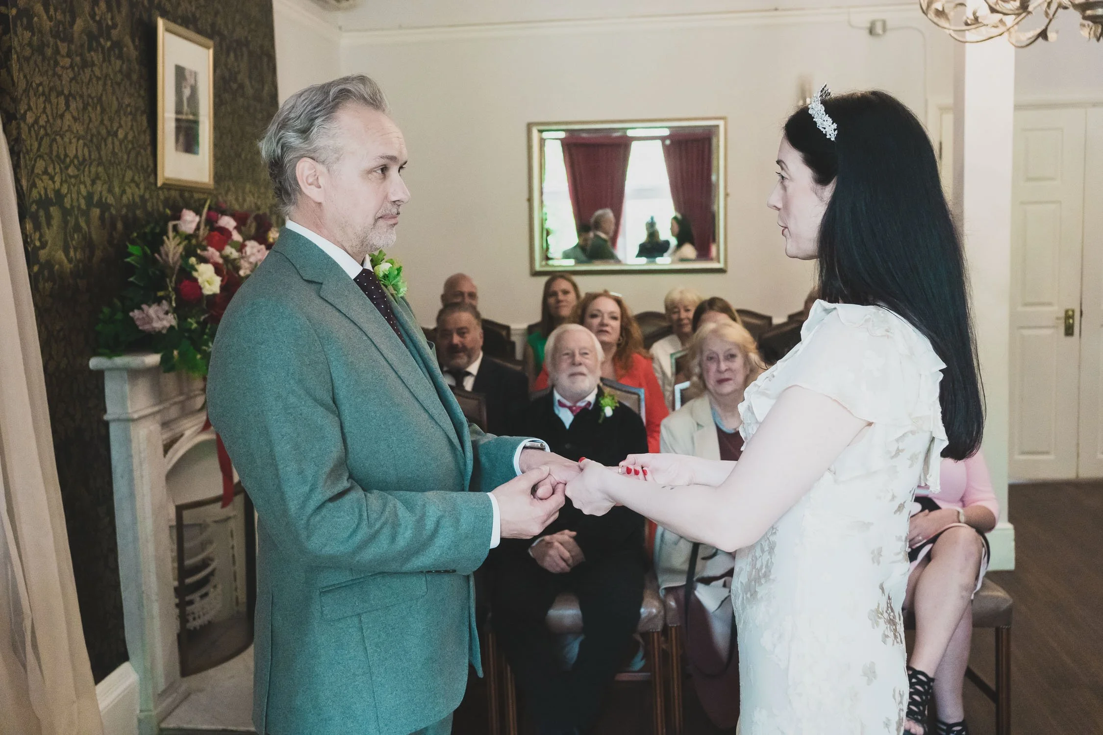 087-southwark-register-office-cutty-sark-pub-greenwich-wedding-photographer-london.jpg