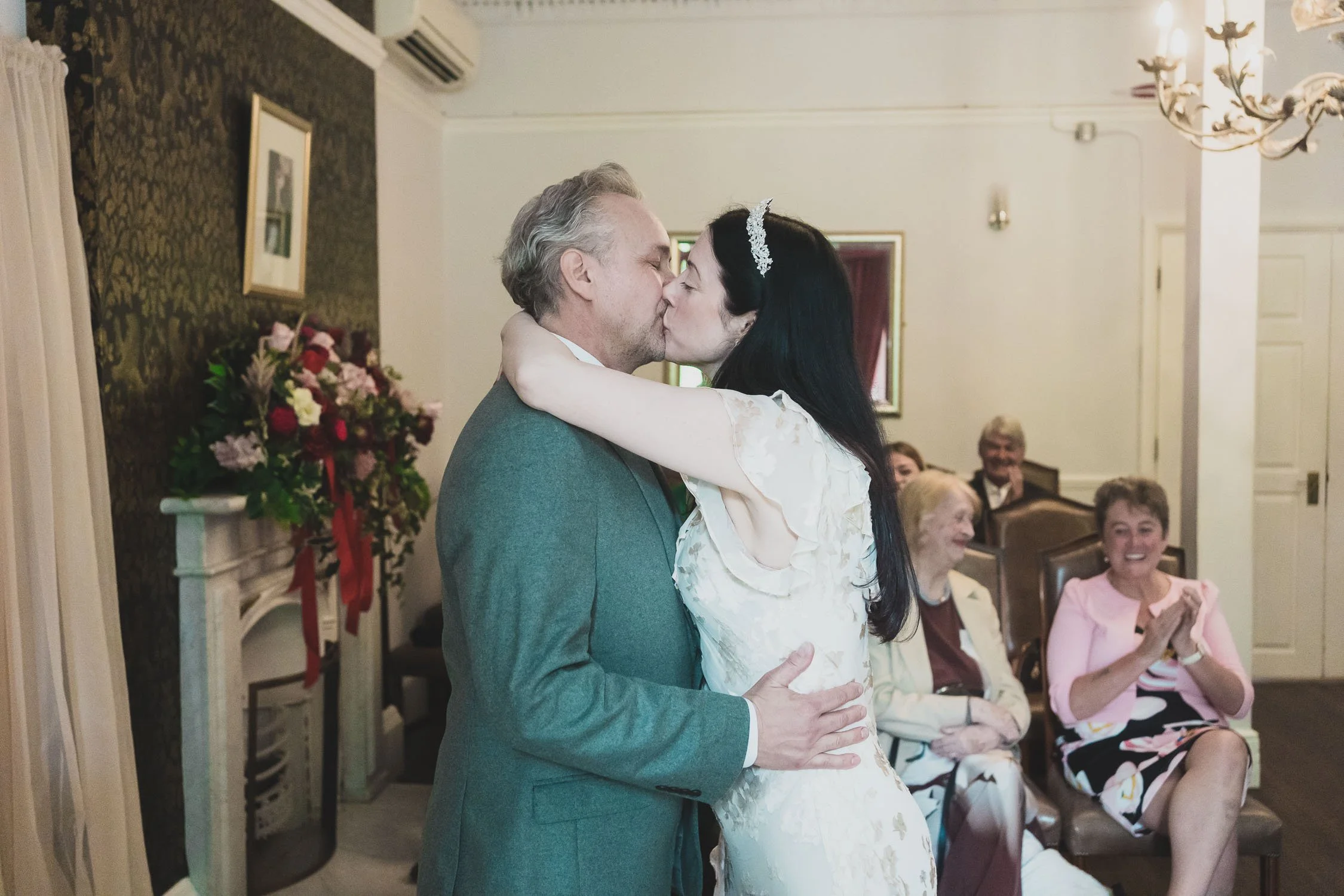 096-southwark-register-office-cutty-sark-pub-greenwich-wedding-photographer-london.jpg