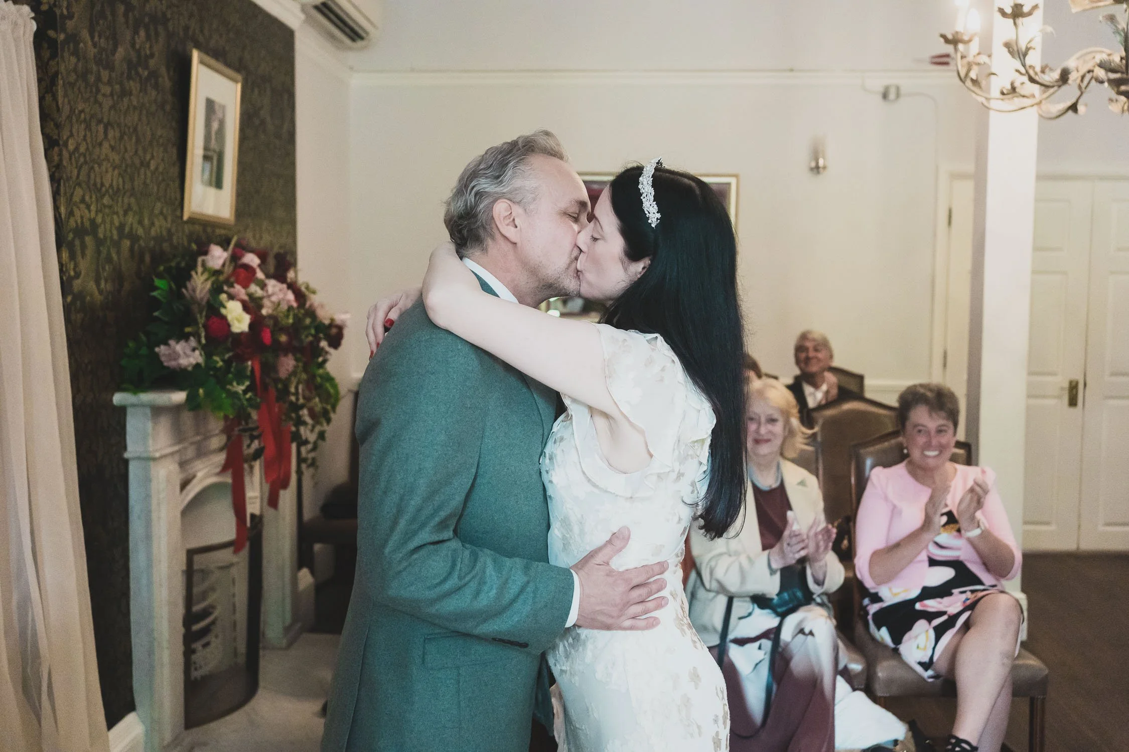 098-southwark-register-office-cutty-sark-pub-greenwich-wedding-photographer-london.jpg