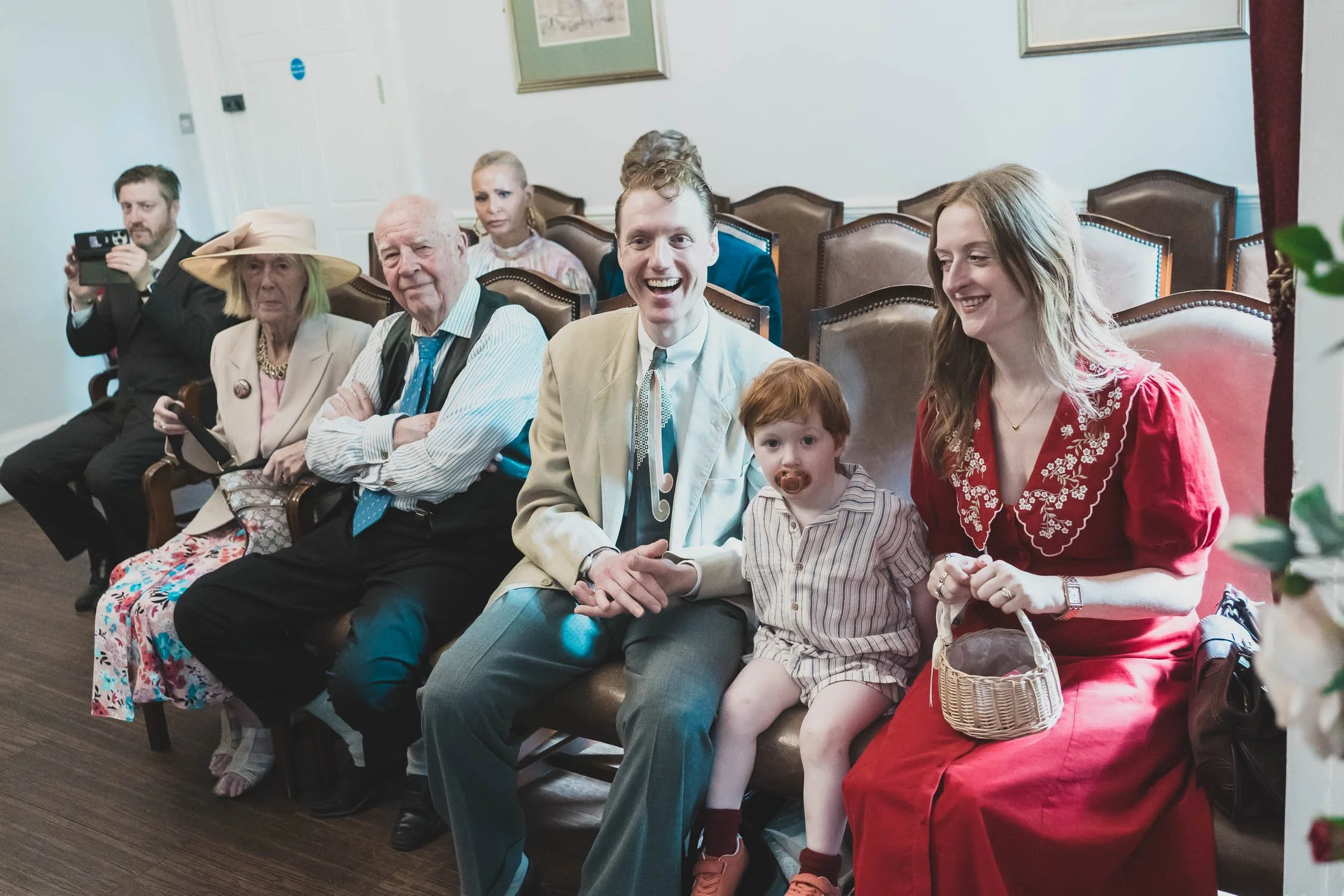 105-southwark-register-office-cutty-sark-pub-greenwich-wedding-photographer-london.jpg