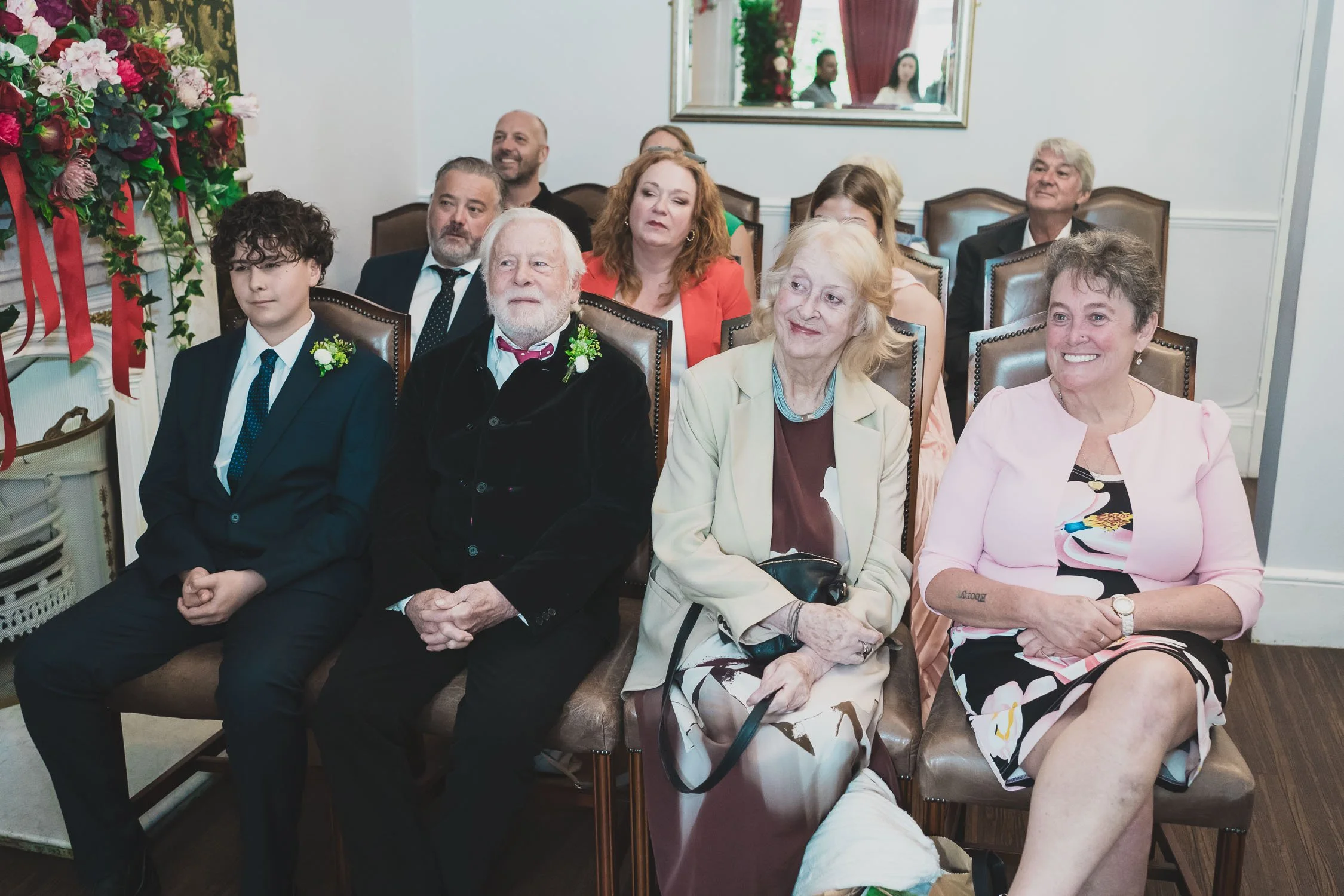 114-southwark-register-office-cutty-sark-pub-greenwich-wedding-photographer-london.jpg