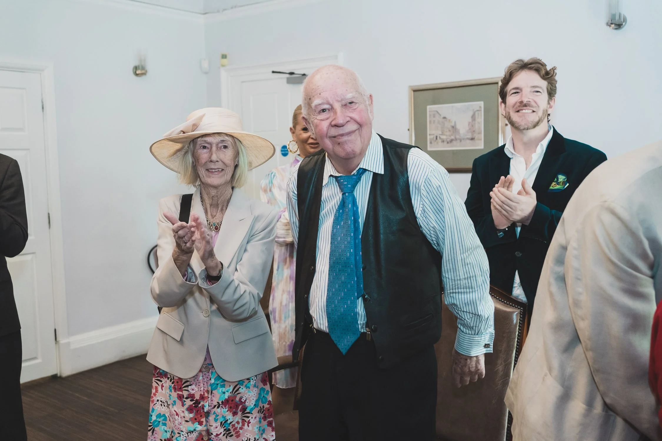 117-southwark-register-office-cutty-sark-pub-greenwich-wedding-photographer-london.jpg