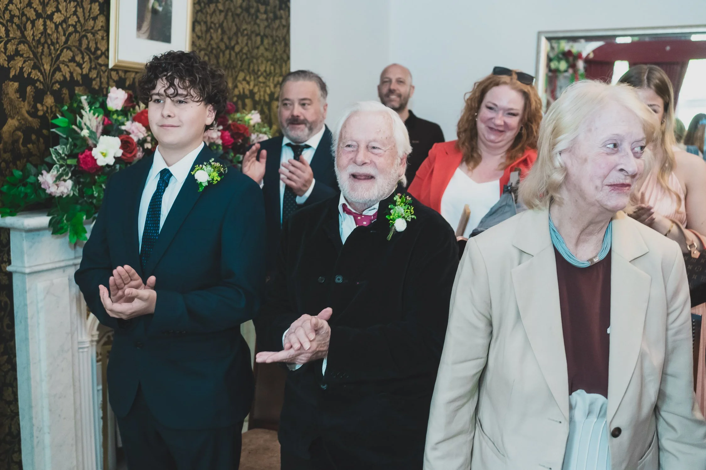 118-southwark-register-office-cutty-sark-pub-greenwich-wedding-photographer-london.jpg