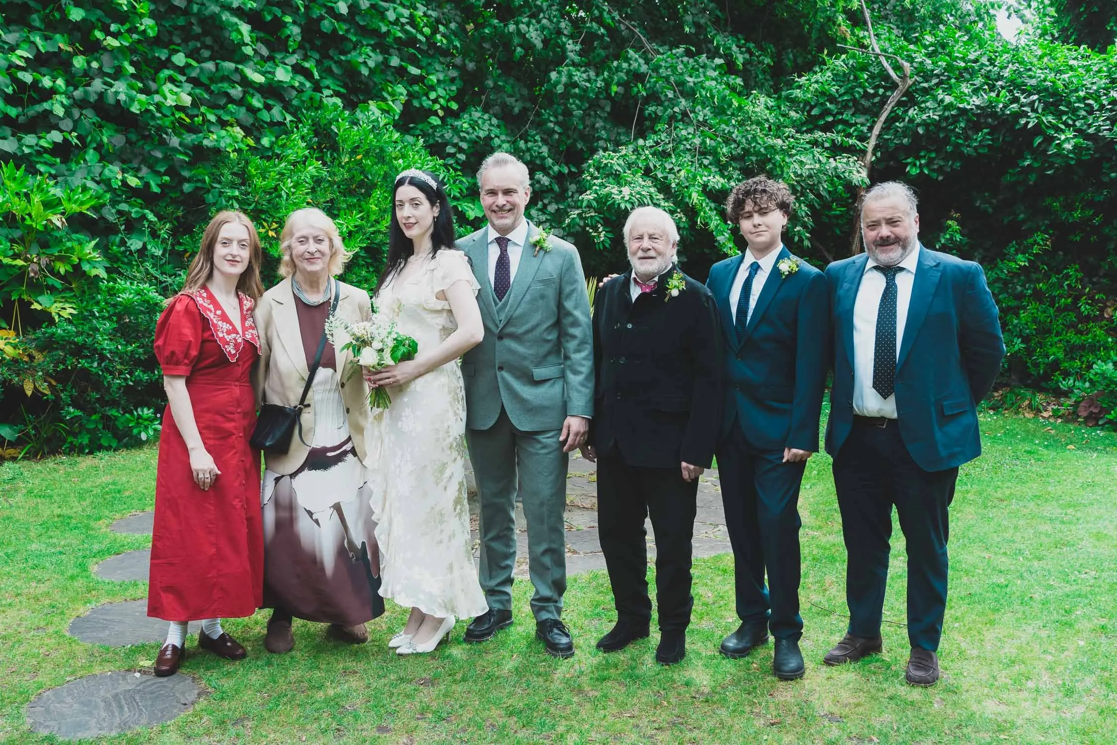 123-southwark-register-office-cutty-sark-pub-greenwich-wedding-photographer-london.jpg