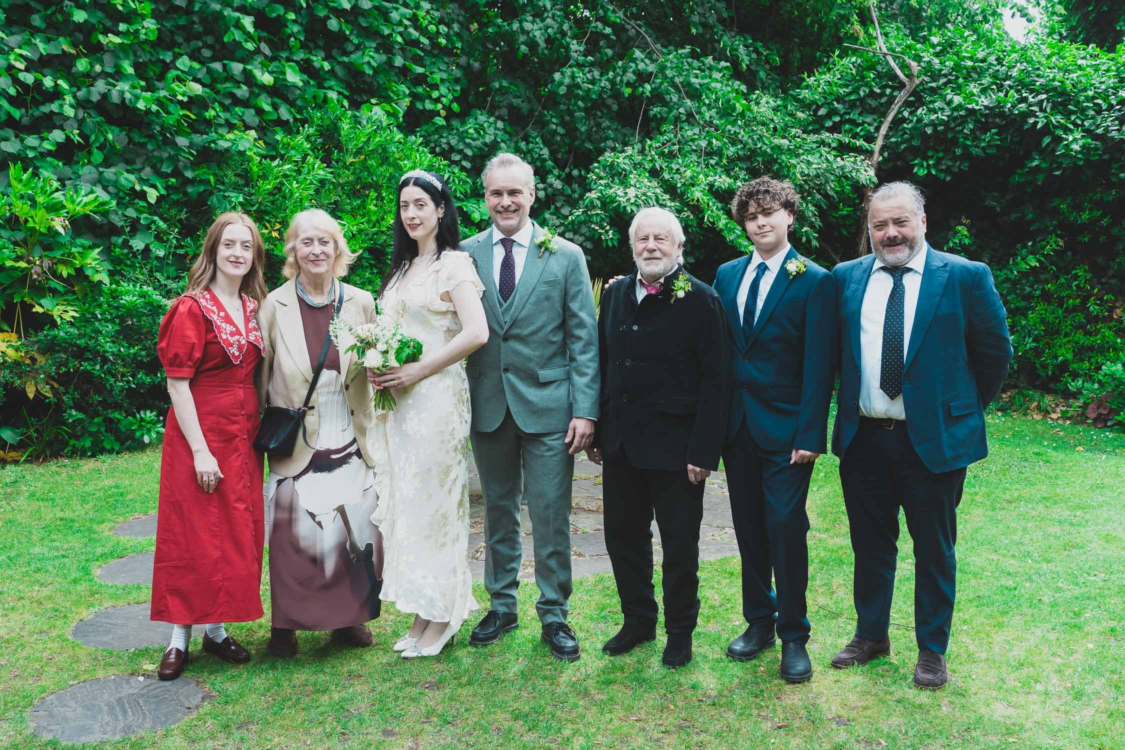124-southwark-register-office-cutty-sark-pub-greenwich-wedding-photographer-london.jpg