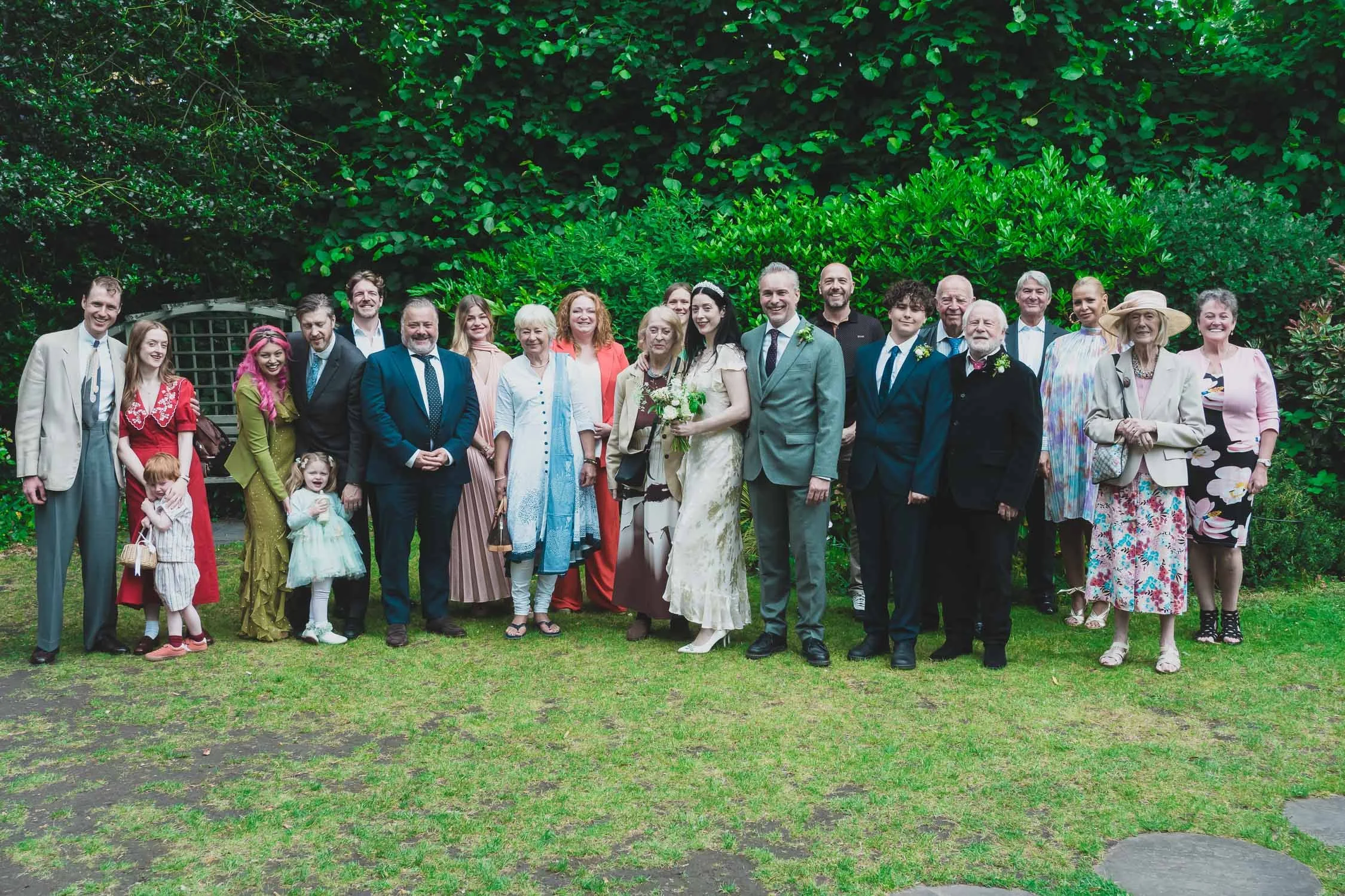129-southwark-register-office-cutty-sark-pub-greenwich-wedding-photographer-london.jpg