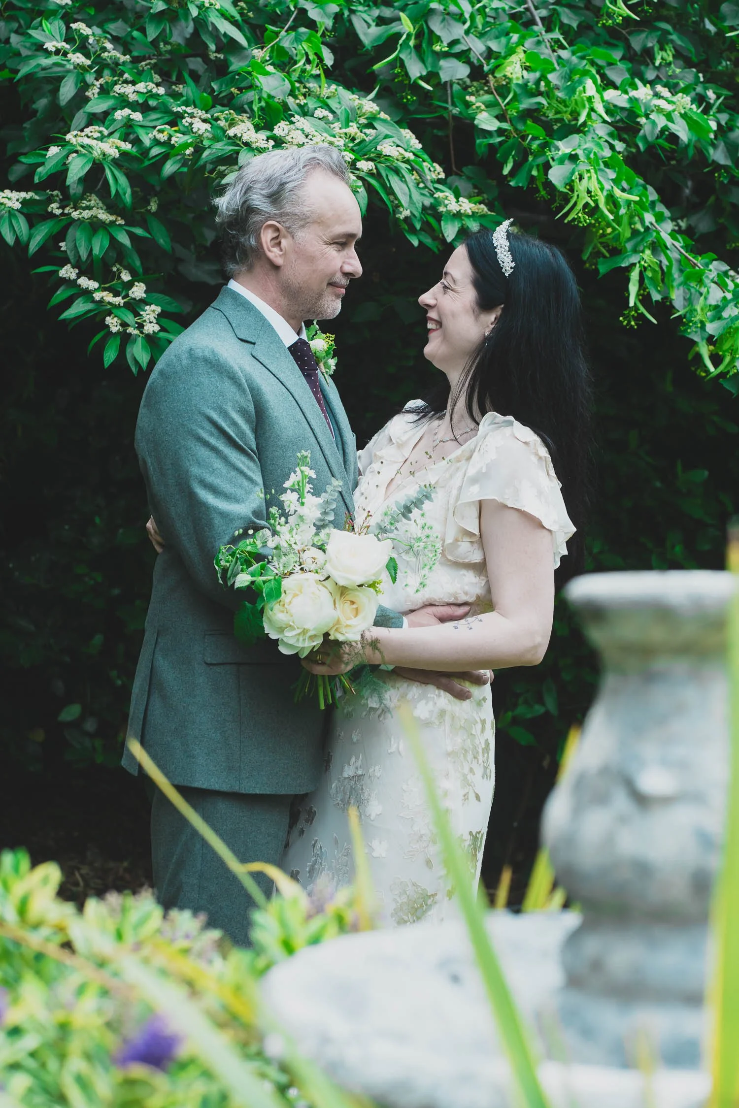 142-southwark-register-office-cutty-sark-pub-greenwich-wedding-photographer-london.jpg