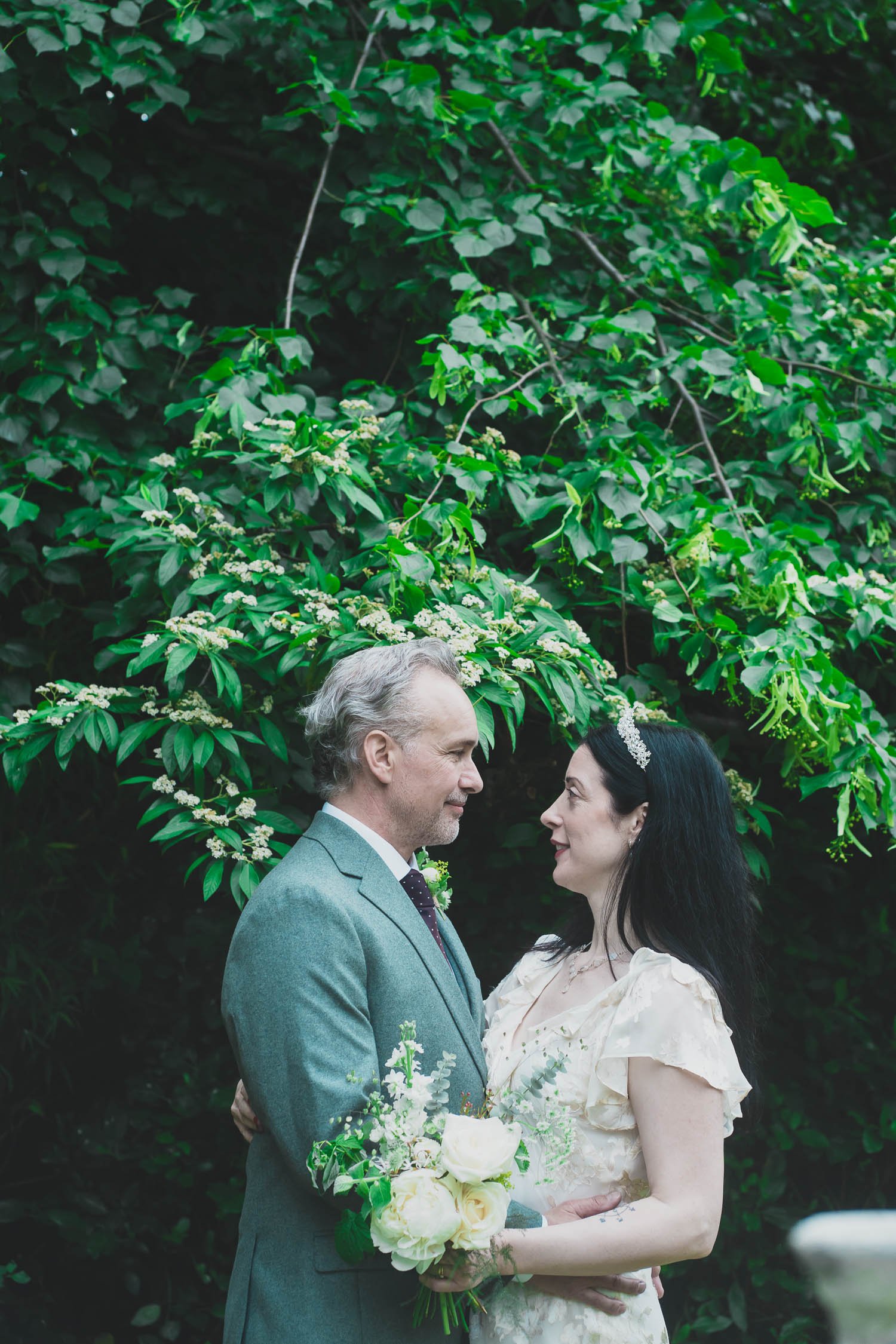 143-southwark-register-office-cutty-sark-pub-greenwich-wedding-photographer-london.jpg
